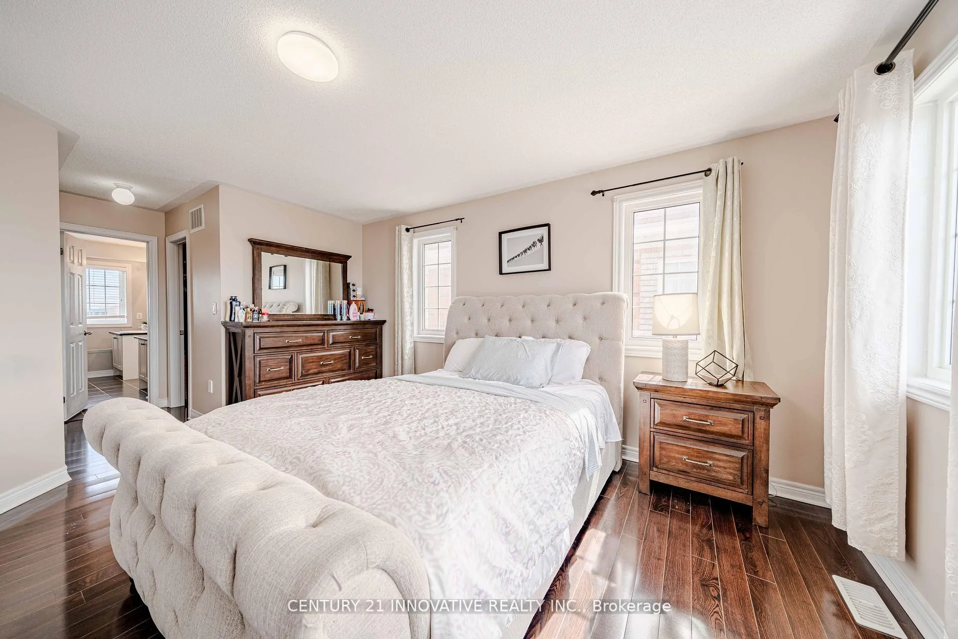 Photo 20 of 61 Cooperage Lane, Ajax, Central — HOMEH