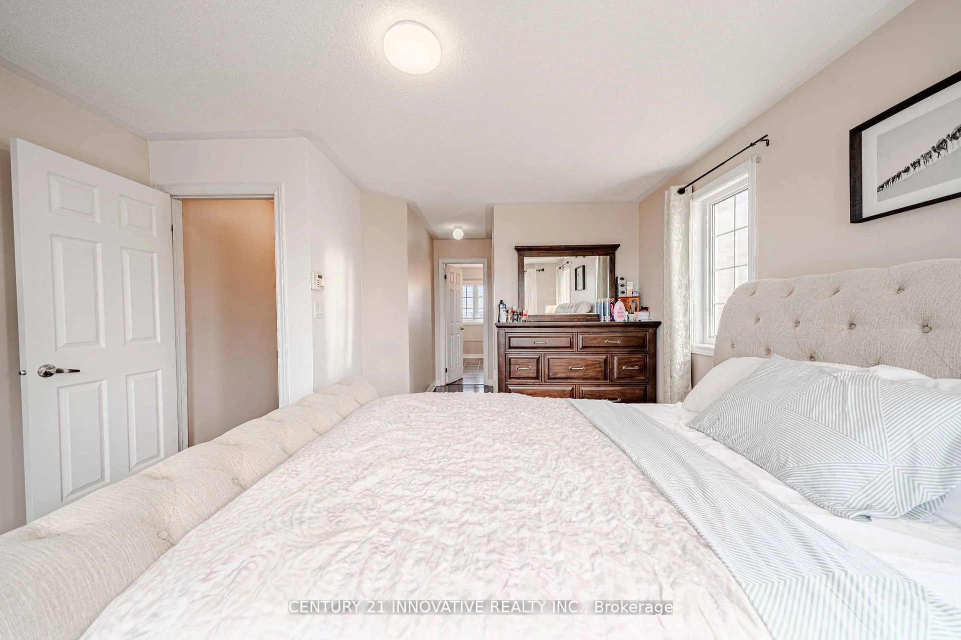 Photo 21 of 61 Cooperage Lane, Ajax, Central — HOMEH