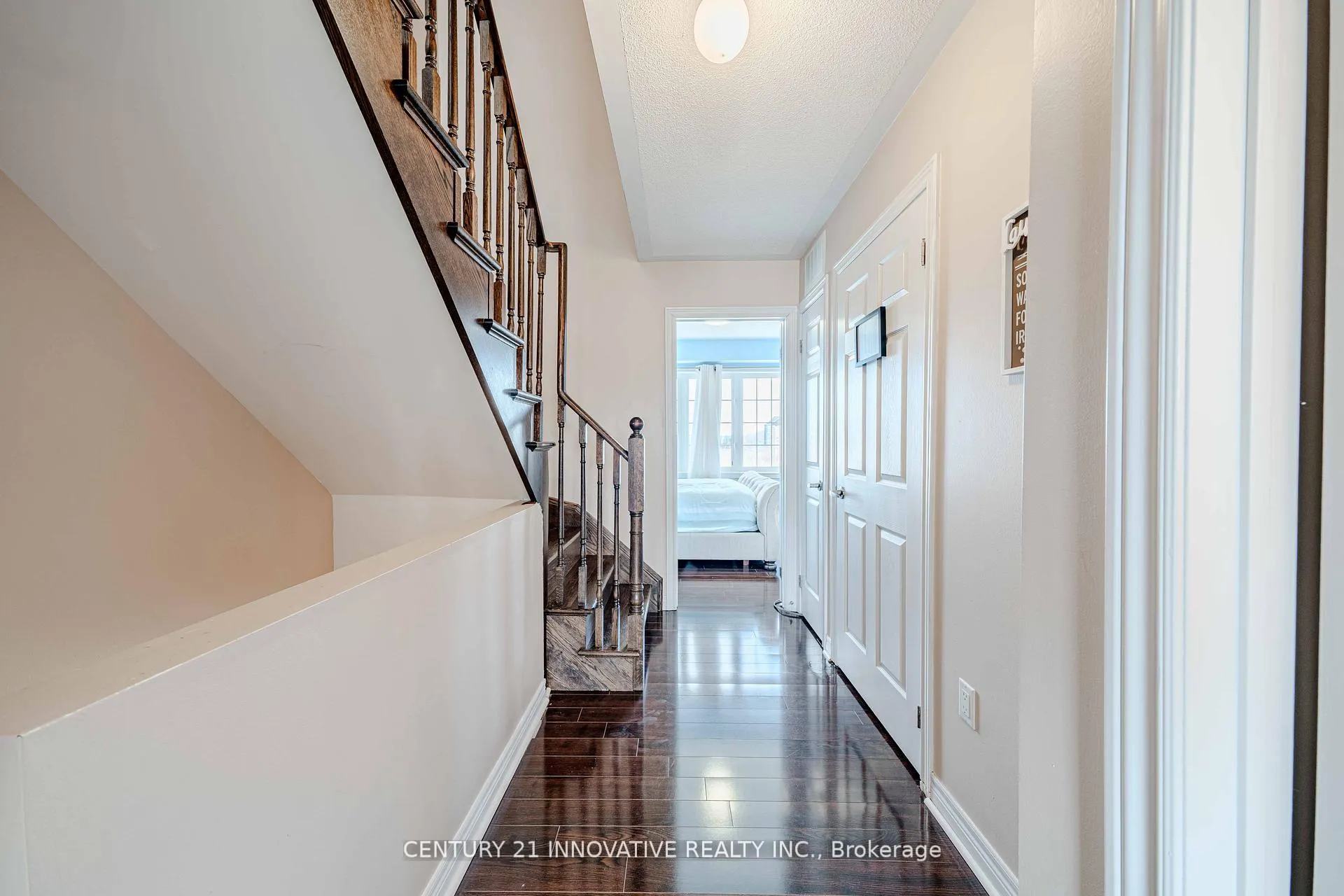 Photo 31 of 61 Cooperage Lane, Ajax, Central — HOMEH