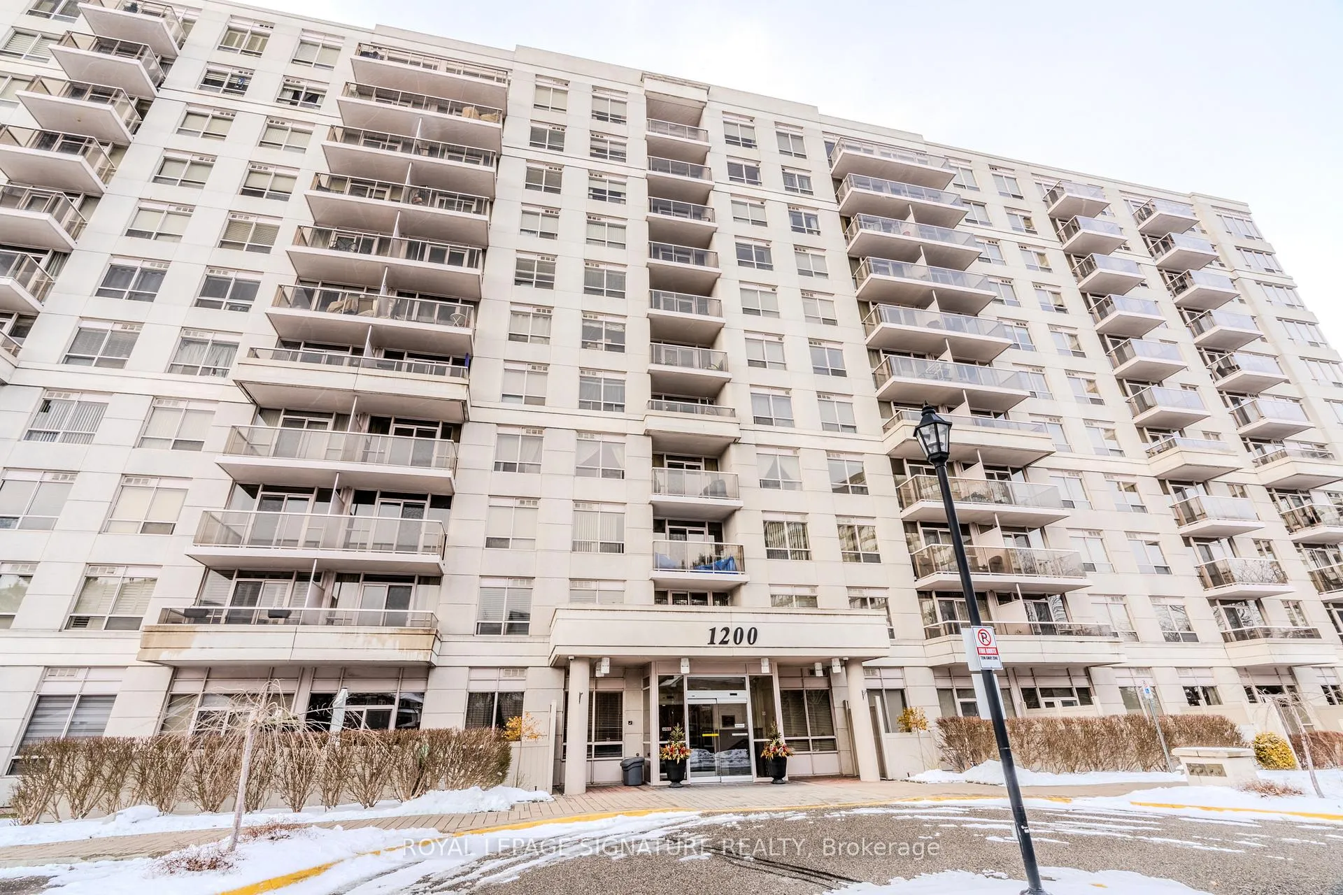Photo 2 of Unit 411, 1200 The Esplanade N, Pickering, Town Centre — HOMEH