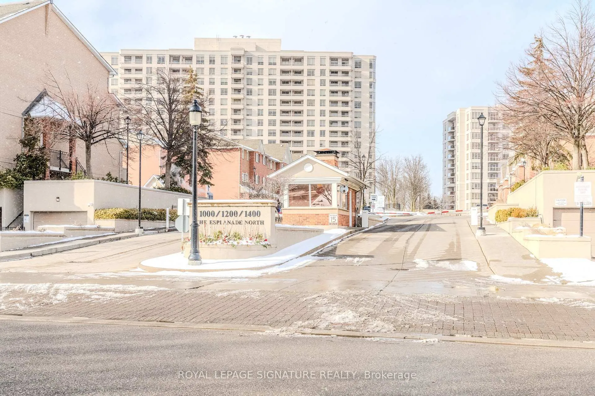 Photo 3 of Unit 411, 1200 The Esplanade N, Pickering, Town Centre — HOMEH
