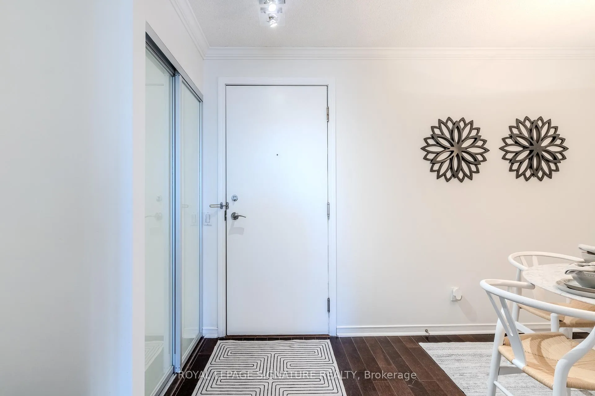 Photo 4 of Unit 411, 1200 The Esplanade N, Pickering, Town Centre — HOMEH