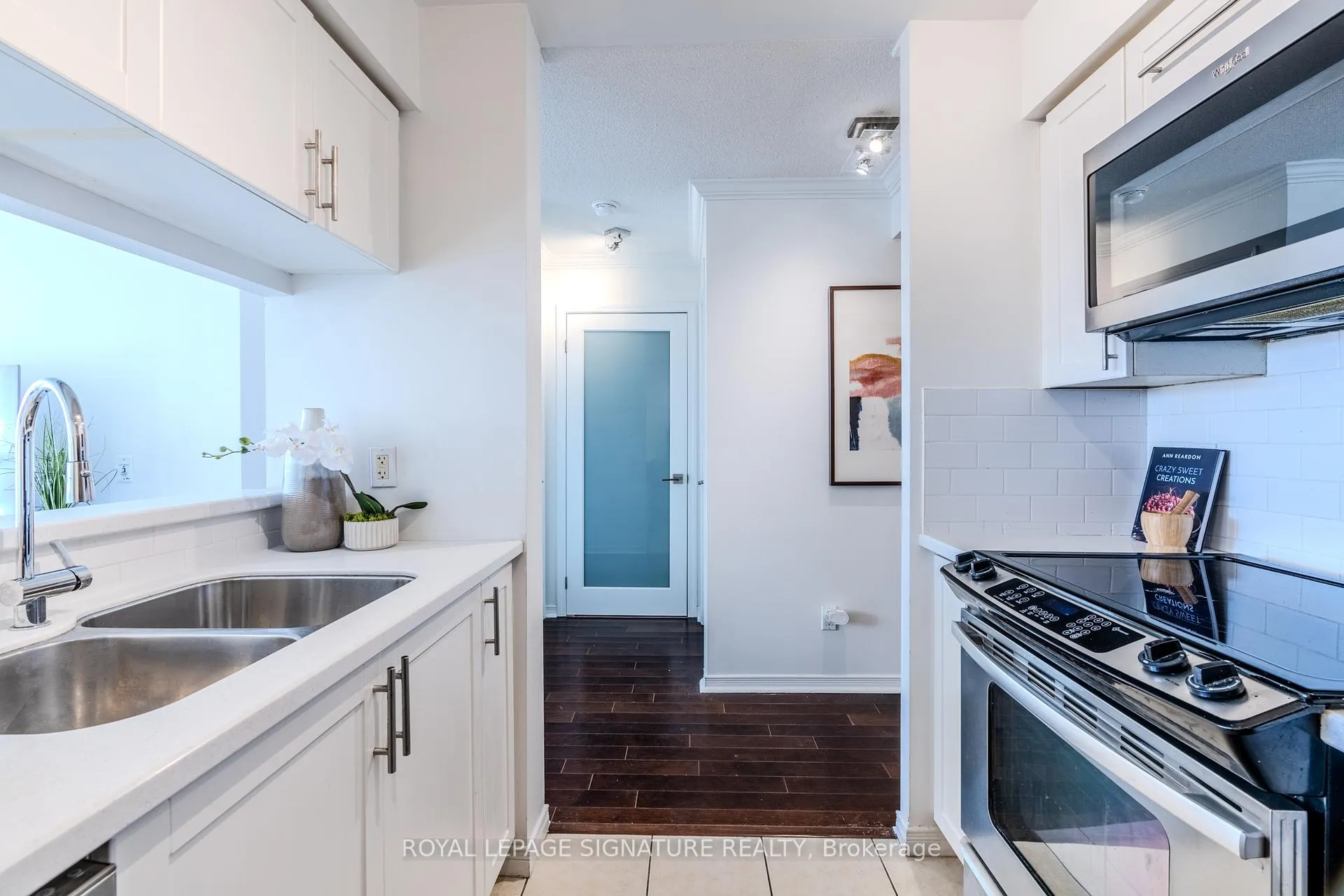 Photo 10 of Unit 411, 1200 The Esplanade N, Pickering, Town Centre — HOMEH