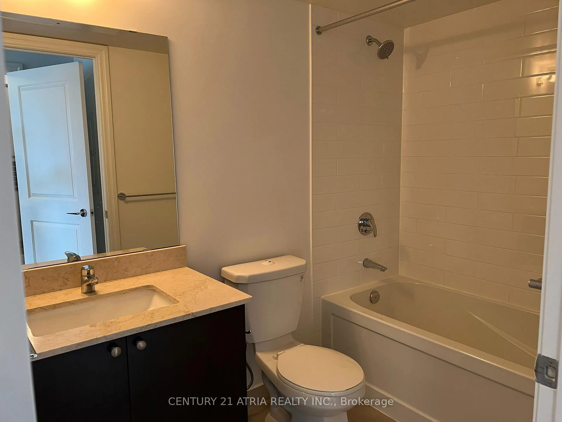 Photo 7 of Unit 403, 8110 Birchmount Road, Markham, Unionville — HOMEH