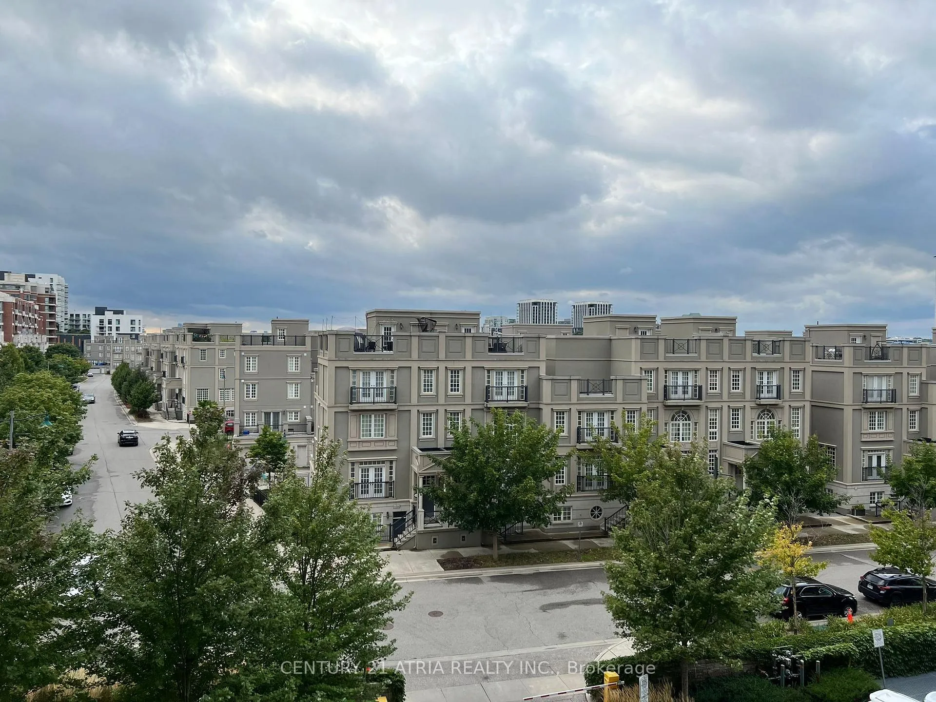 Photo 12 of Unit 403, 8110 Birchmount Road, Markham, Unionville — HOMEH