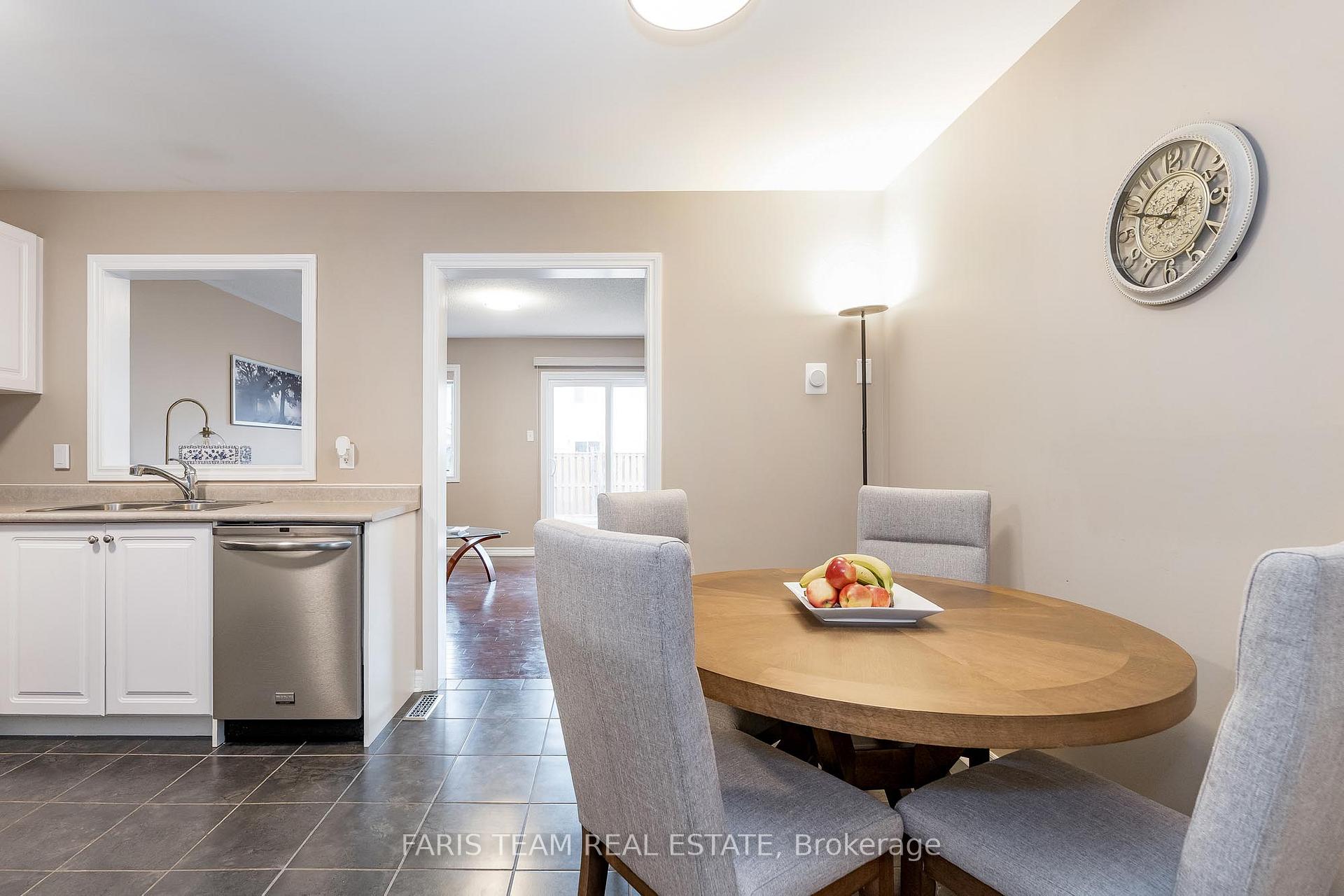 Photo 5 of 165 Banting Crescent, Essa, Angus — HOMEH