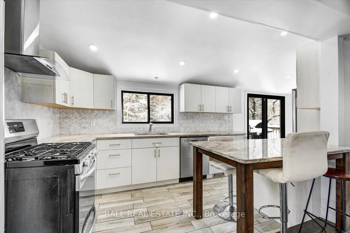 Photo 2 of 4 Nicklaus Drive, Bancroft, Bancroft Ward — HOMEH