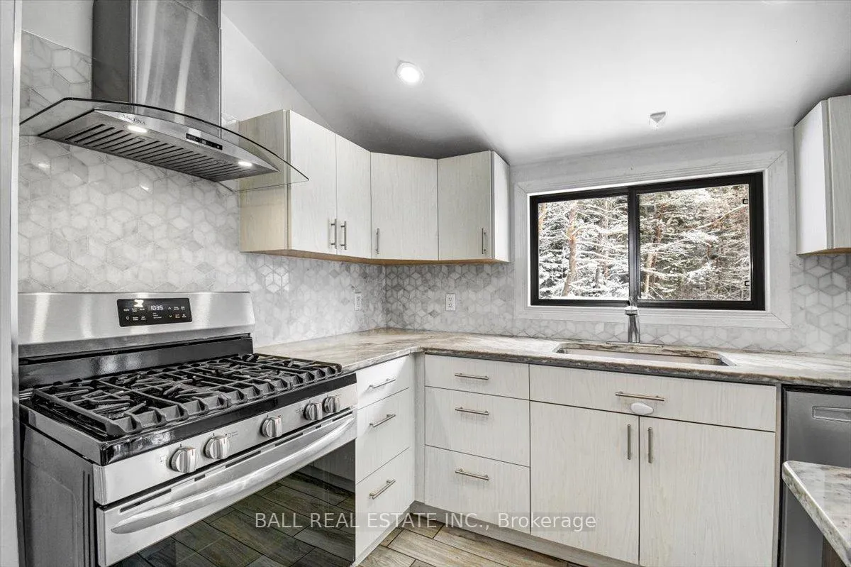 Photo 6 of 4 Nicklaus Drive, Bancroft, Bancroft Ward — HOMEH