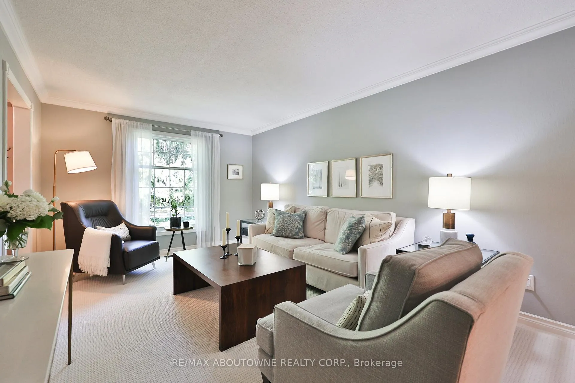 Photo 22 of 206 Rossmore Boulevard, Burlington, Roseland — HOMEH