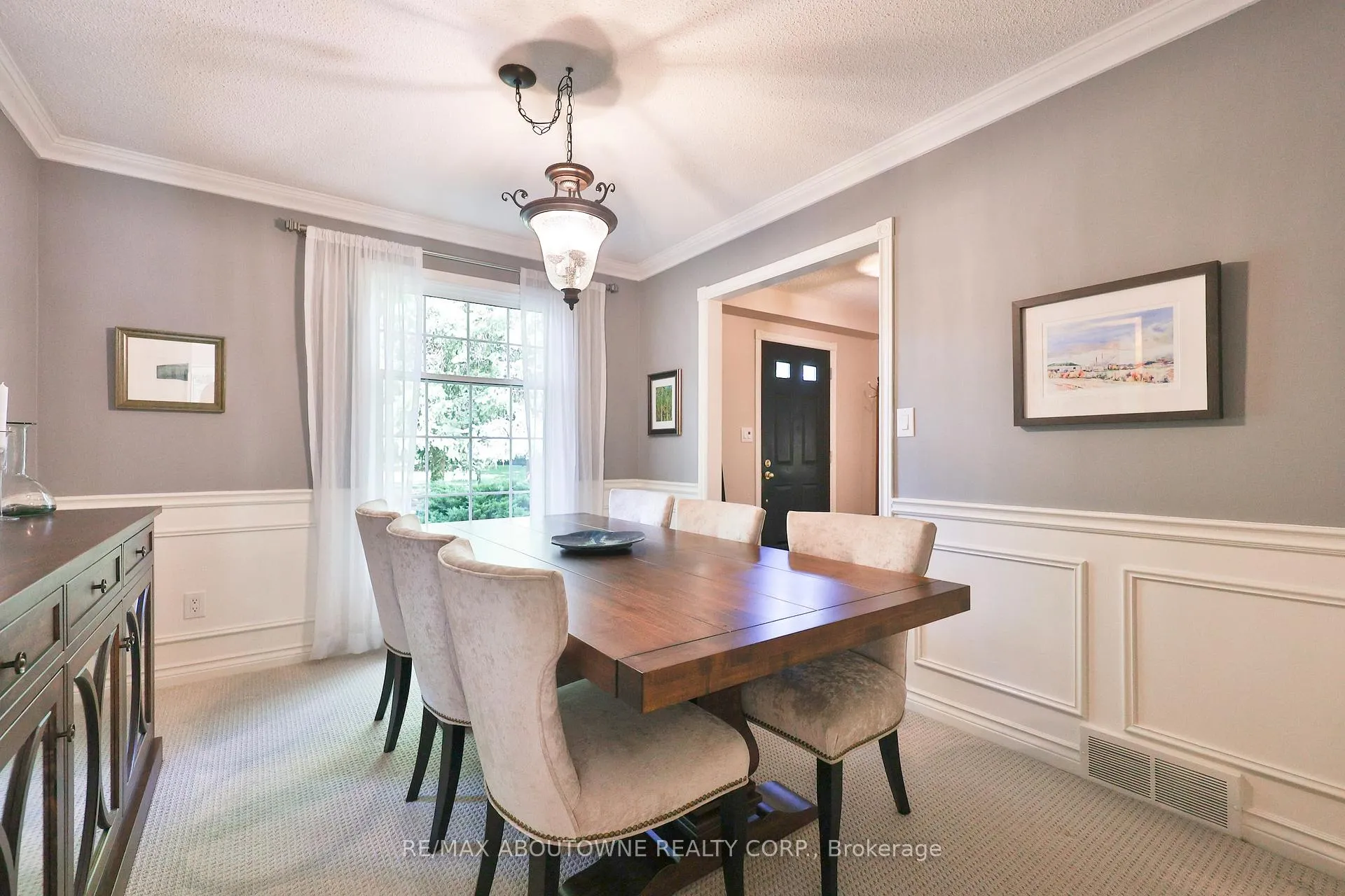 Photo 24 of 206 Rossmore Boulevard, Burlington, Roseland — HOMEH