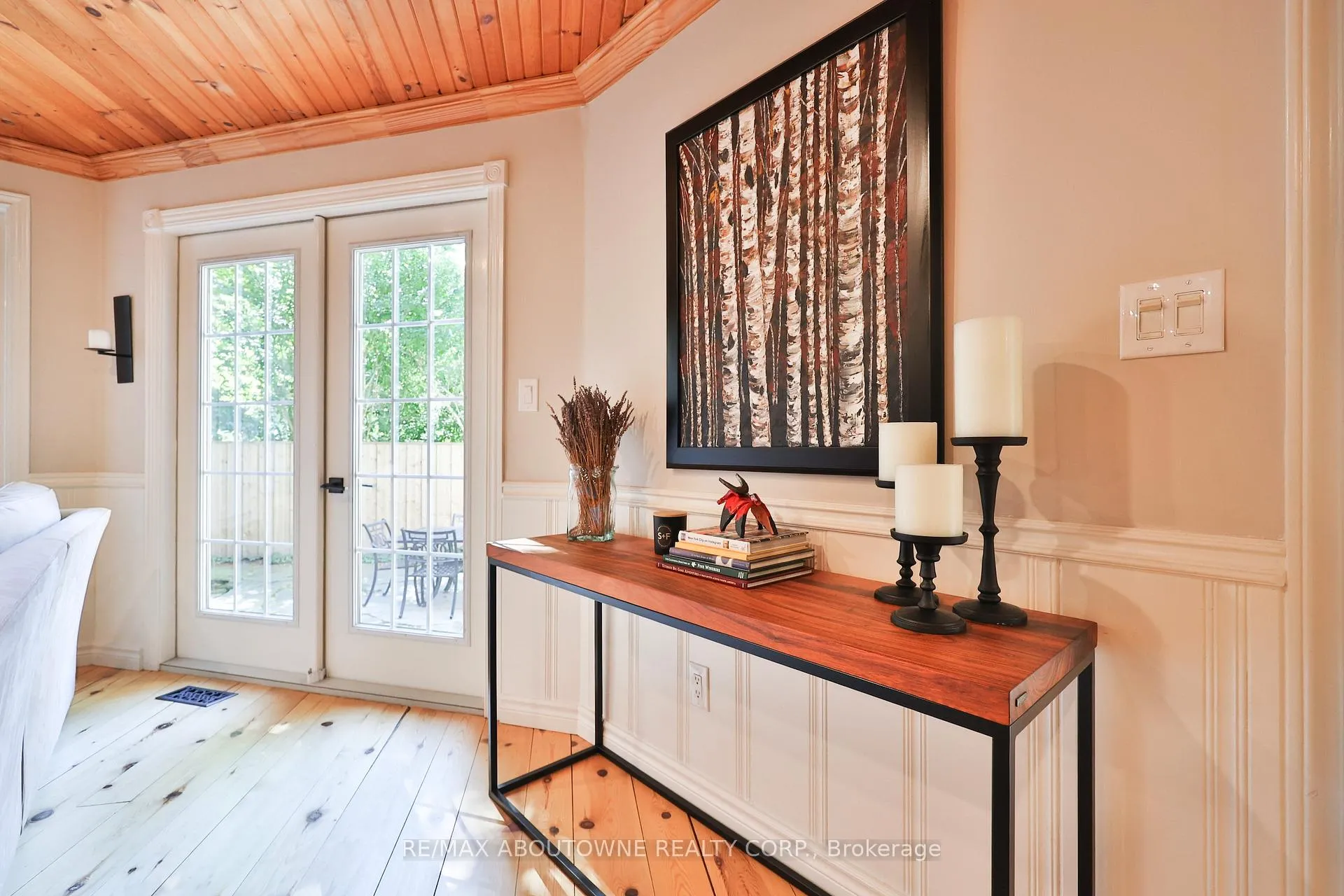 Photo 33 of 206 Rossmore Boulevard, Burlington, Roseland — HOMEH