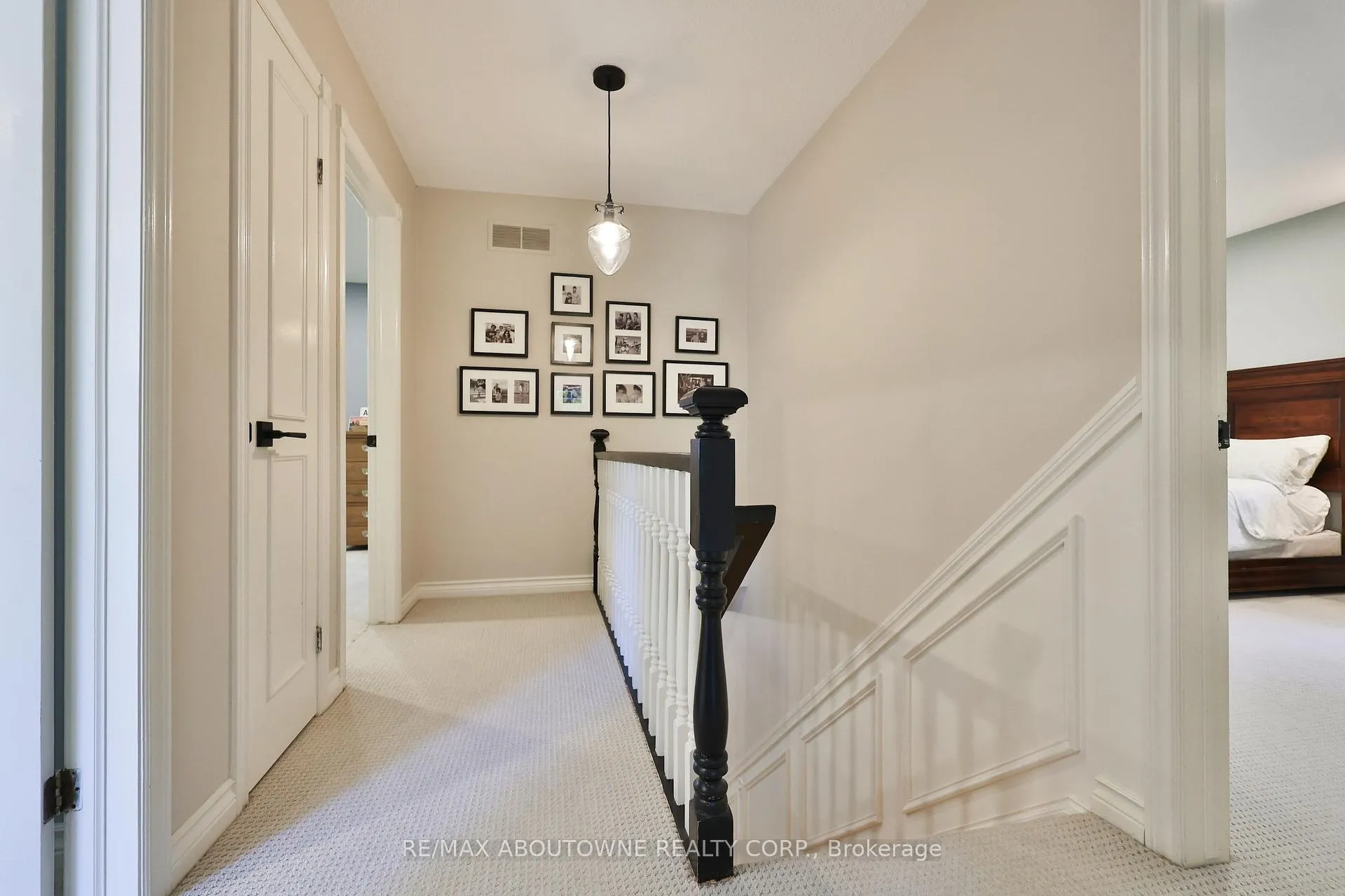 Photo 35 of 206 Rossmore Boulevard, Burlington, Roseland — HOMEH