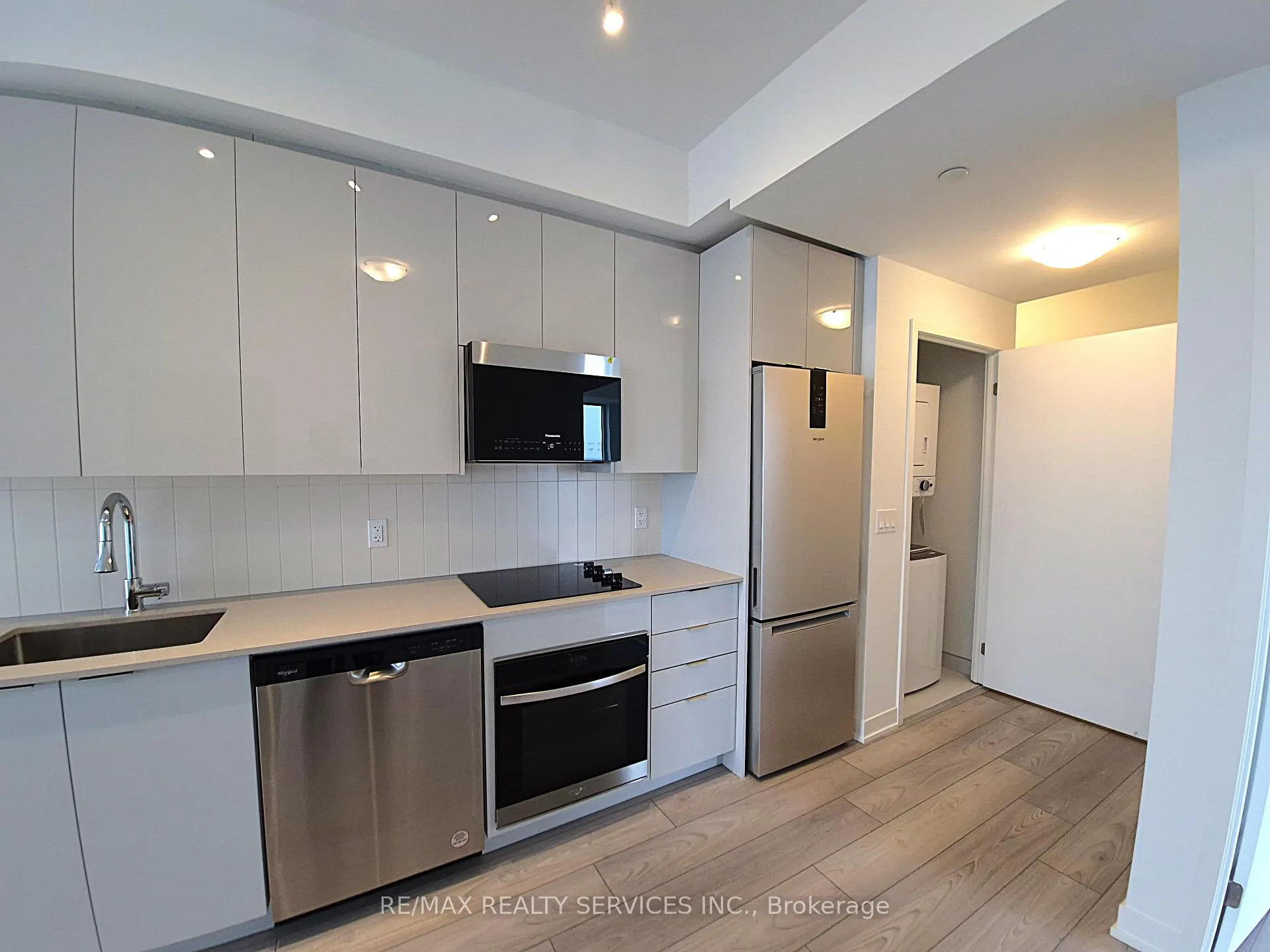Photo 7 of Unit 2228, 498 Caldari Road, Vaughan, Concord — HOMEH