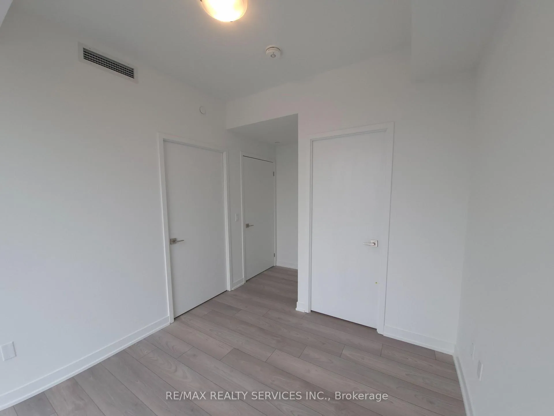 Photo 12 of Unit 2228, 498 Caldari Road, Vaughan, Concord — HOMEH