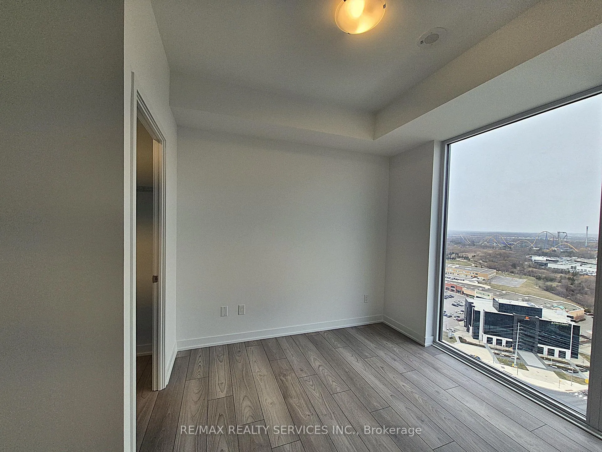 Photo 14 of Unit 2228, 498 Caldari Road, Vaughan, Concord — HOMEH