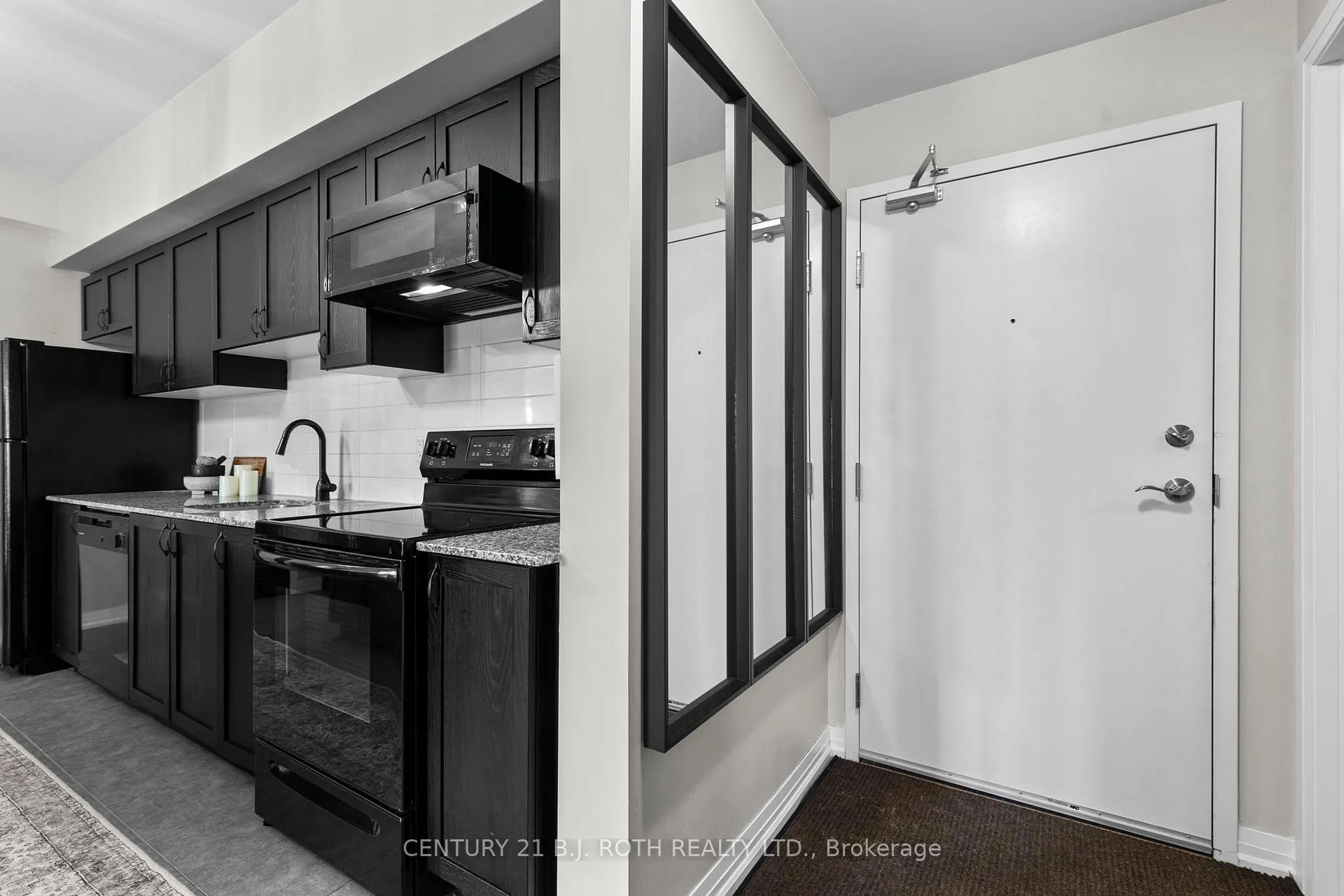 Photo 6 of Unit 301, 300 Essa Road, Barrie, 400 West — HOMEH