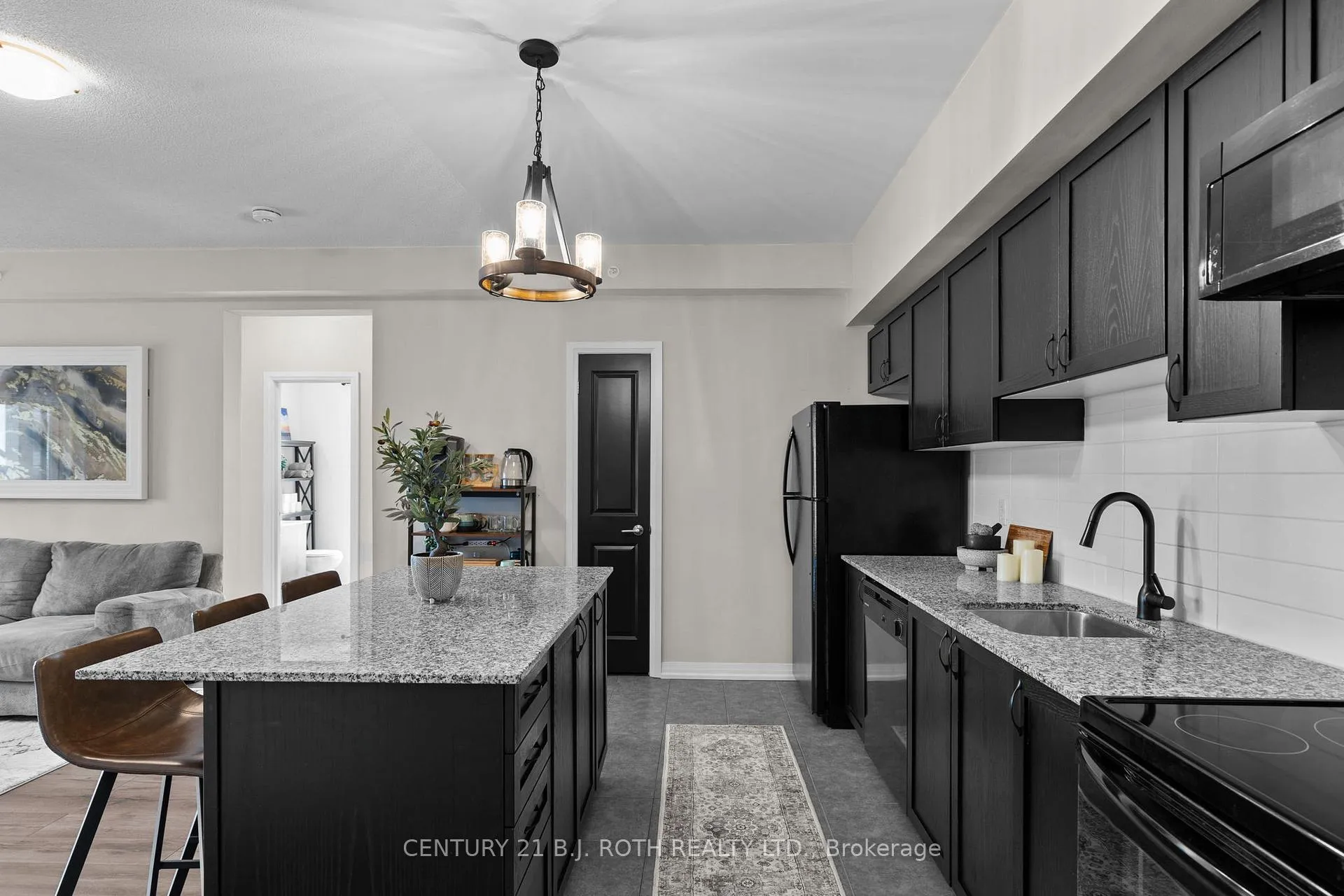 Photo 10 of Unit 301, 300 Essa Road, Barrie, 400 West — HOMEH