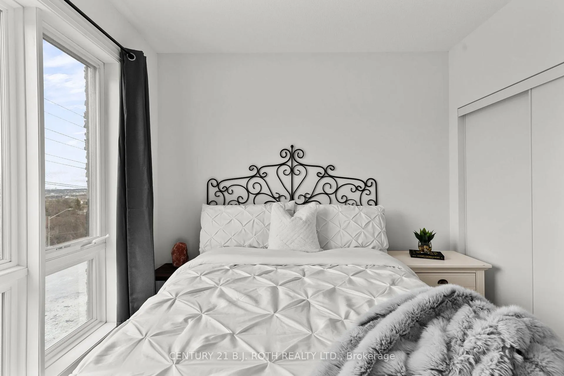 Photo 20 of Unit 301, 300 Essa Road, Barrie, 400 West — HOMEH
