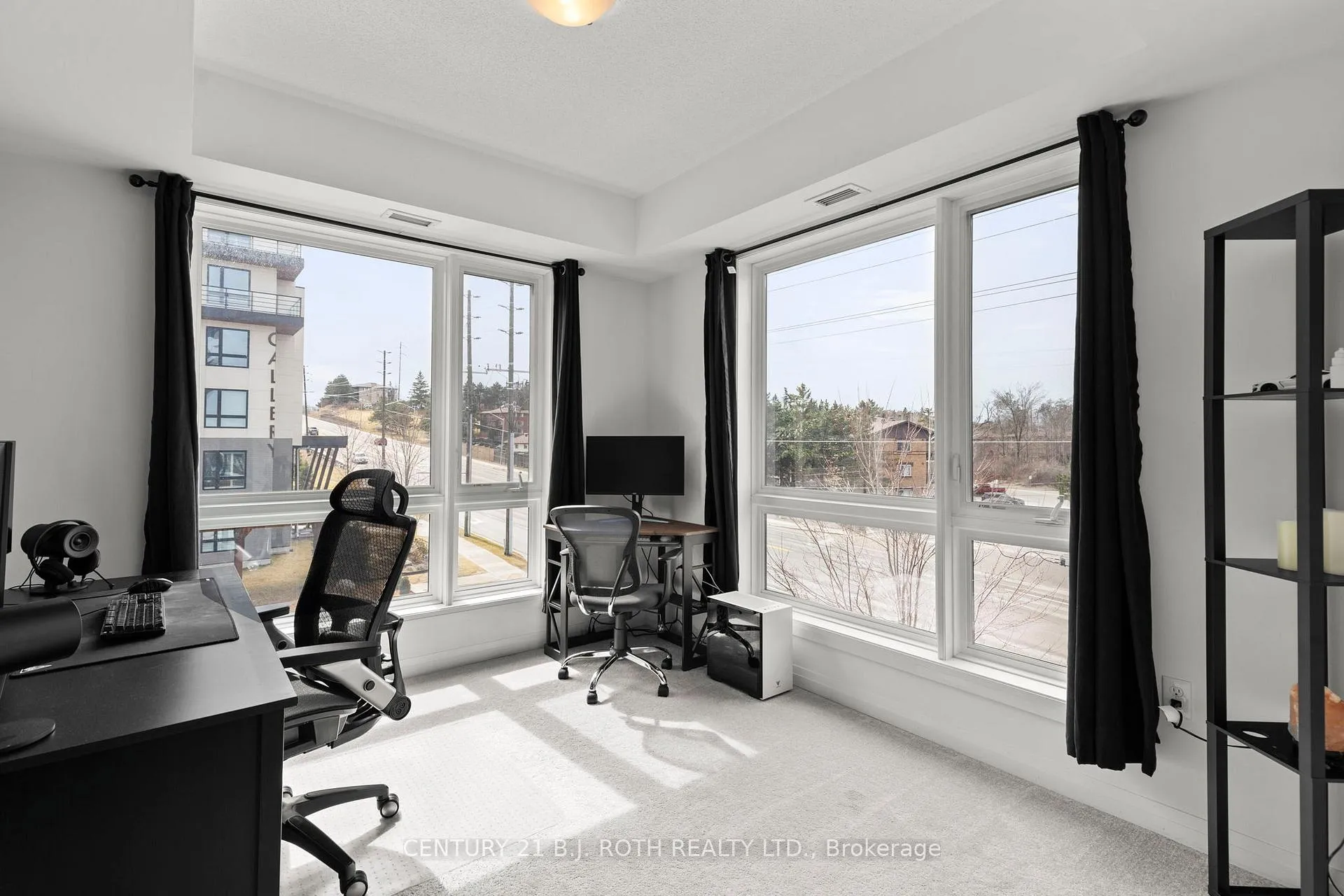 Photo 23 of Unit 301, 300 Essa Road, Barrie, 400 West — HOMEH