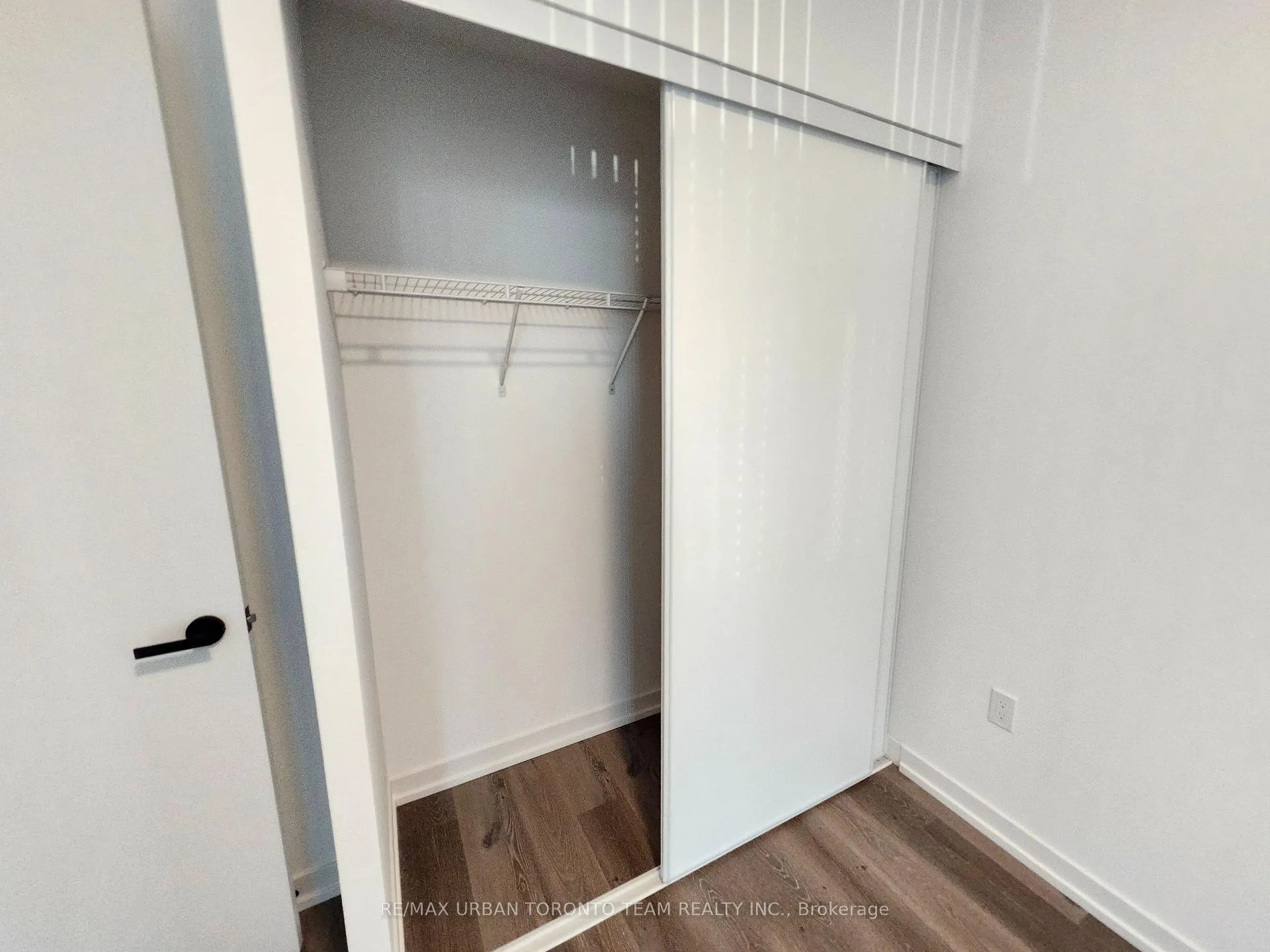 Photo 7 of Unit 1515, 28 Interchange Way, Vaughan, Vaughan Corporate Centre — HOMEH