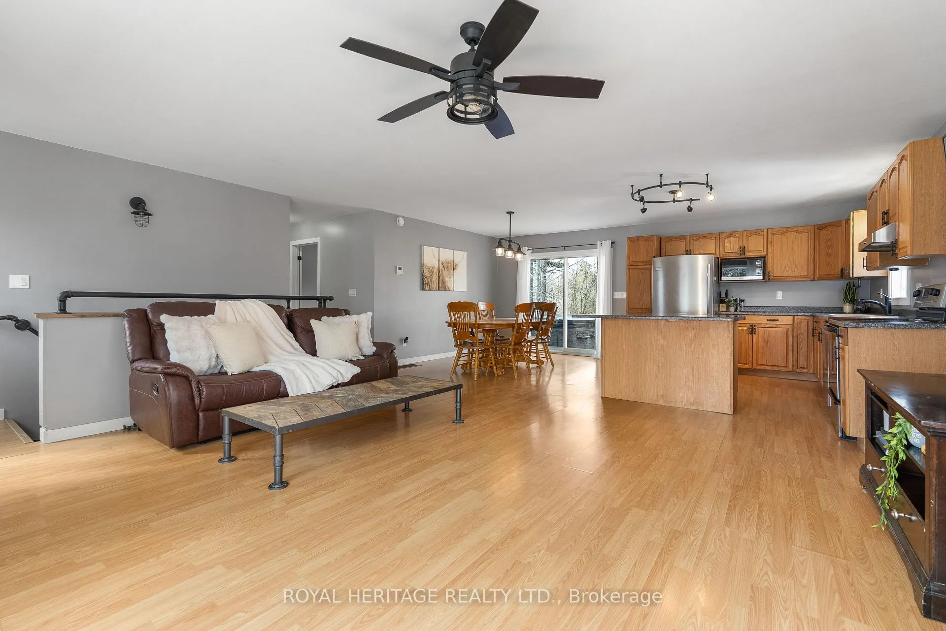 Photo 7 of 1702 County Rd 40, Douro-Dummer — HOMEH
