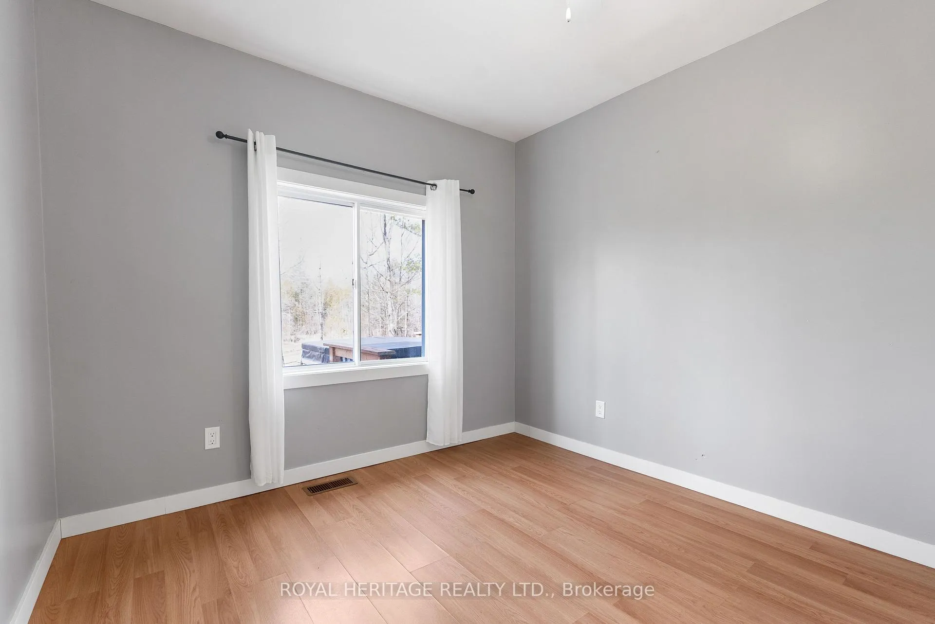 Photo 18 of 1702 County Rd 40, Douro-Dummer — HOMEH