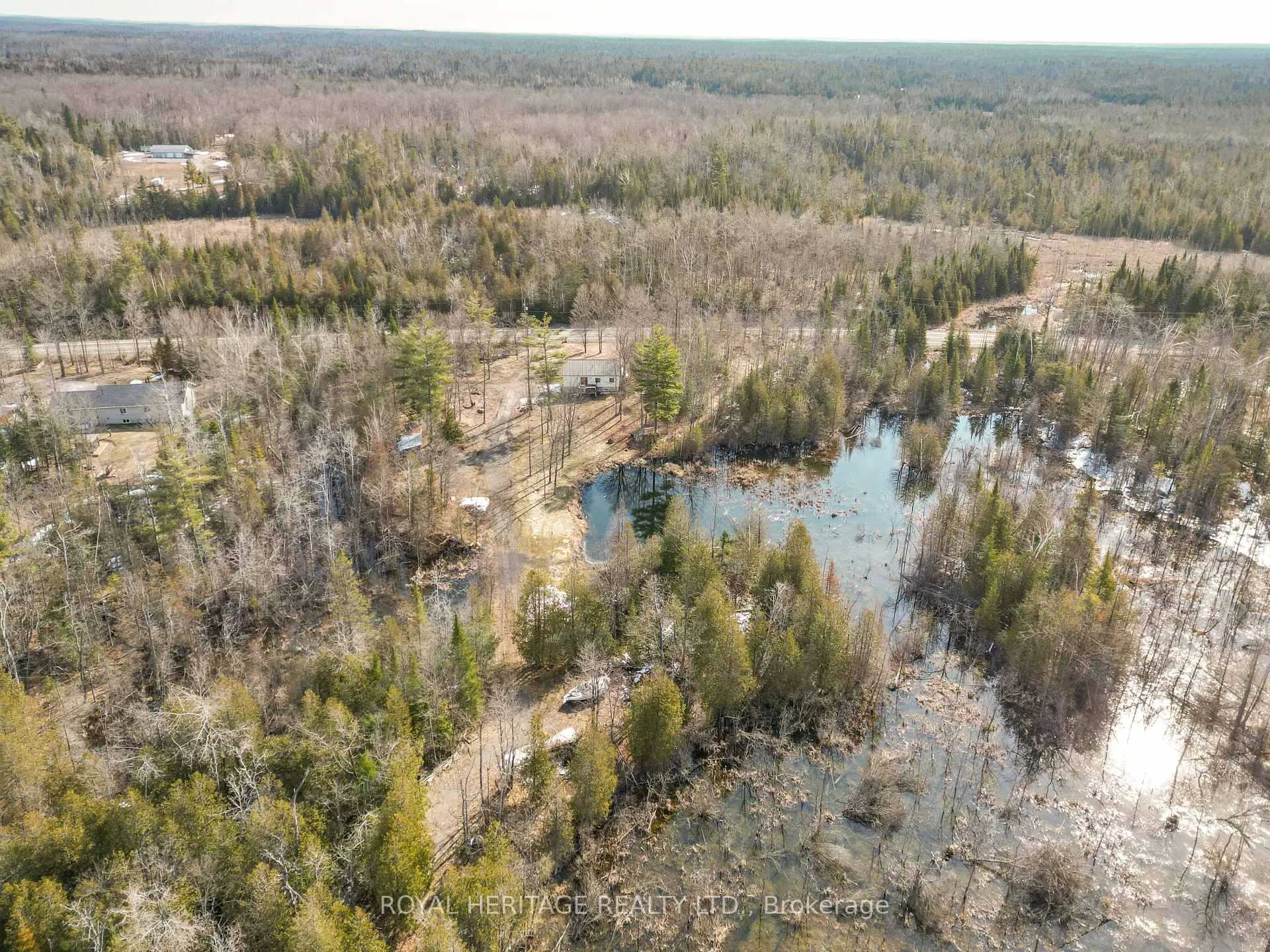 Photo 35 of 1702 County Rd 40, Douro-Dummer — HOMEH