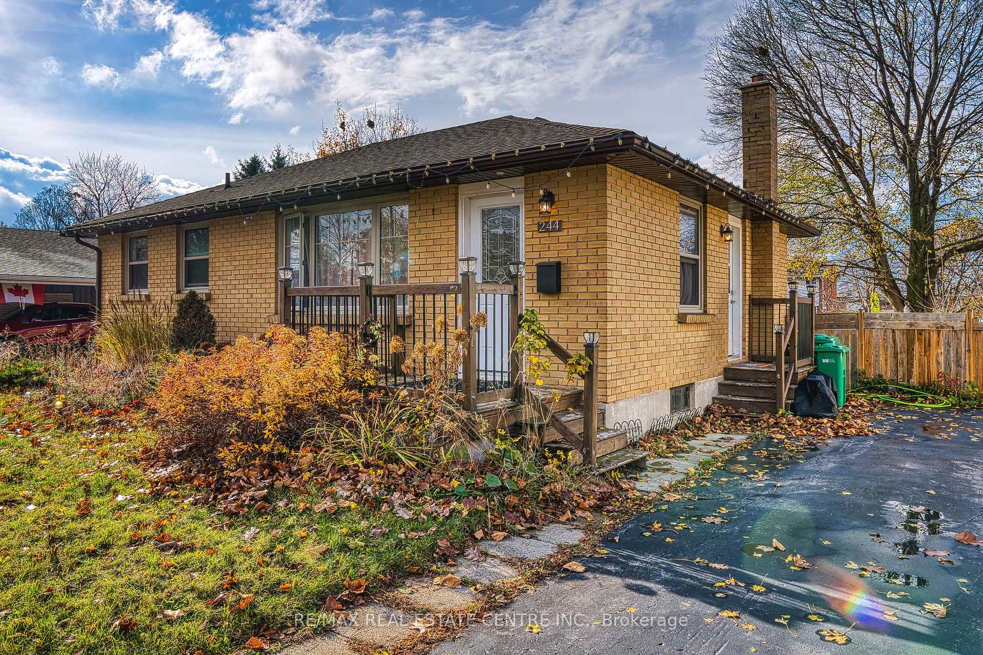 Photo 2 of 244 Cameron Street, Goderich, Goderich (Town) — HOMEH