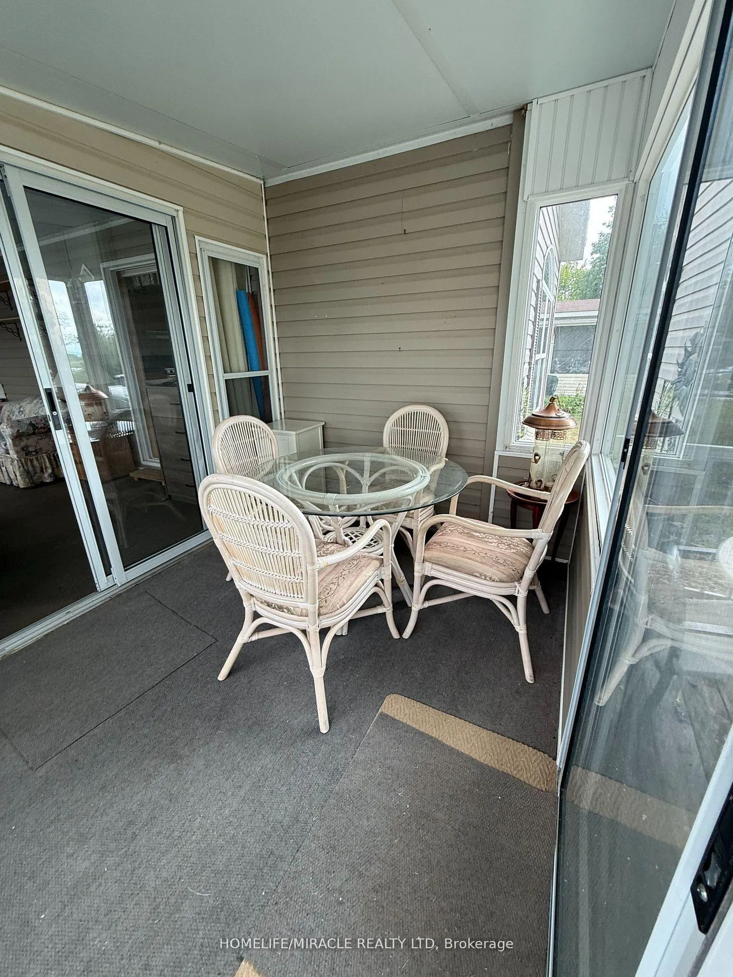 Photo 14 of 11 Grandview Drive, Peterborough, Otonabee Ward 1 — HOMEH