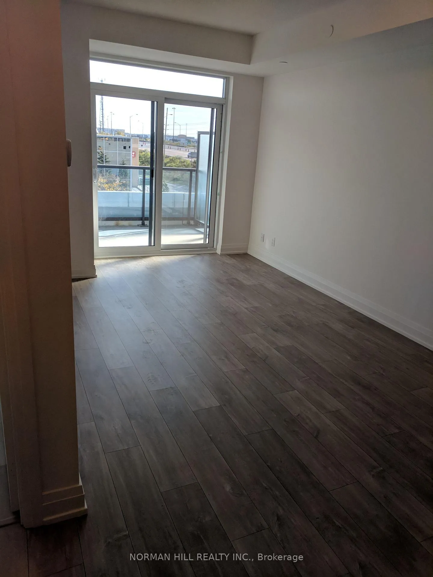 Photo 4 of Unit 205, 3600 Highway 7, Vaughan, Vaughan Corporate Centre — HOMEH