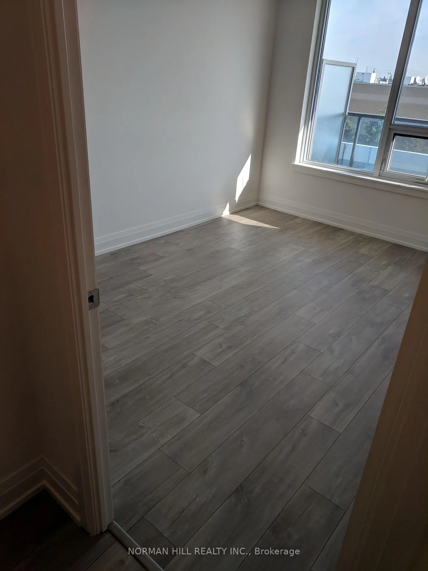 Photo 5 of Unit 205, 3600 Highway 7, Vaughan, Vaughan Corporate Centre — HOMEH