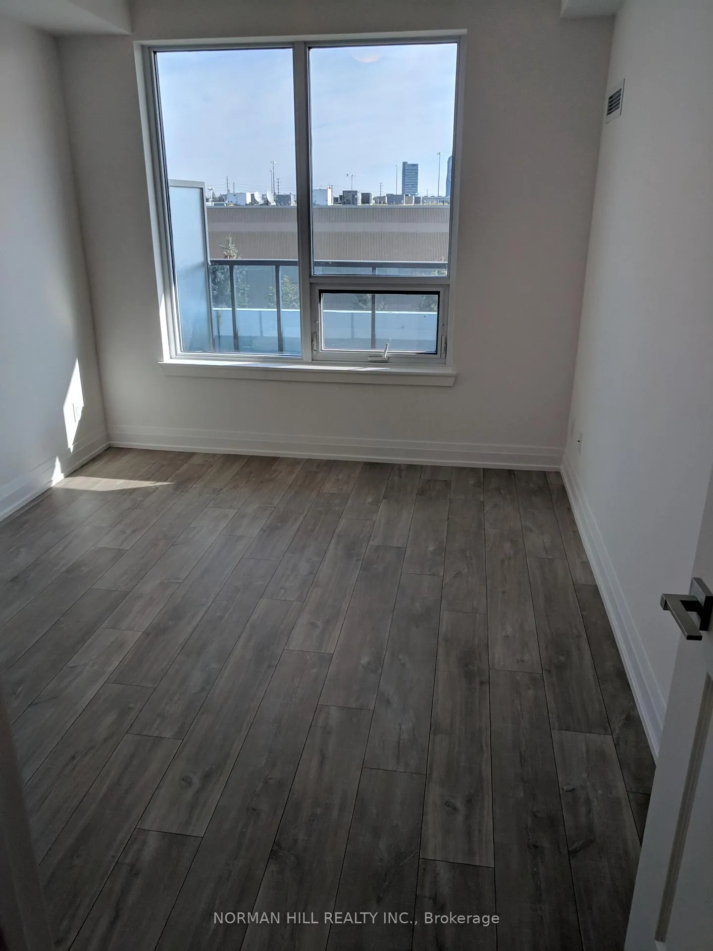 Photo 6 of Unit 205, 3600 Highway 7, Vaughan, Vaughan Corporate Centre — HOMEH