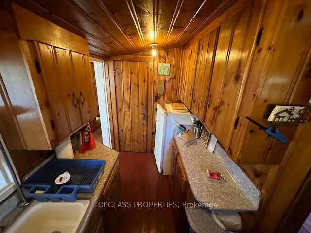 Photo 16 of 1 Island, Gravenhurst, Muskoka (S) — HOMEH