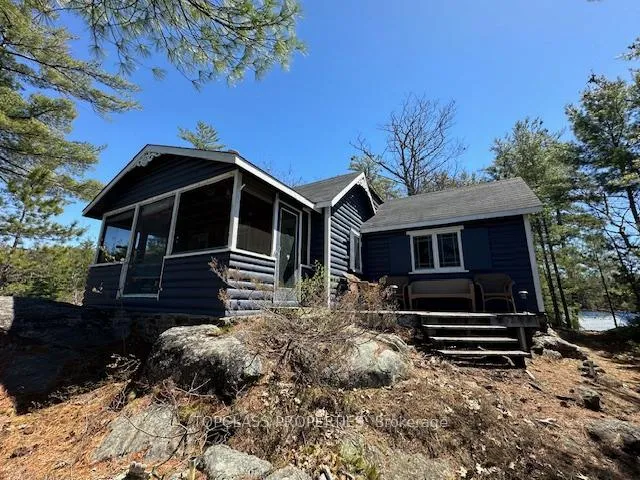 Photo 17 of 1 Island, Gravenhurst, Muskoka (S) — HOMEH
