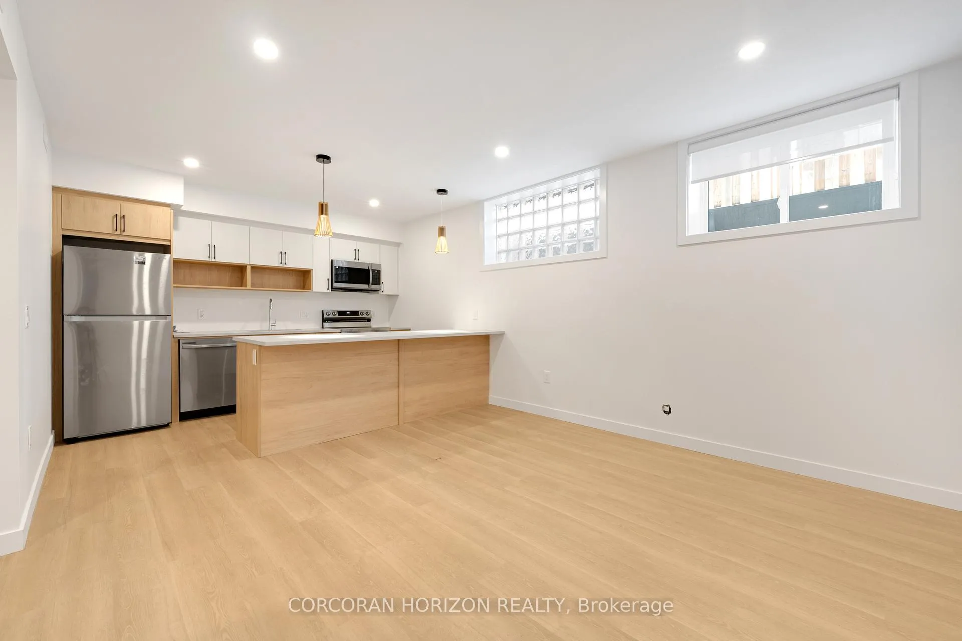 Photo 11 of Unit 5, 15 Cedar Street, Kitchener — HOMEH