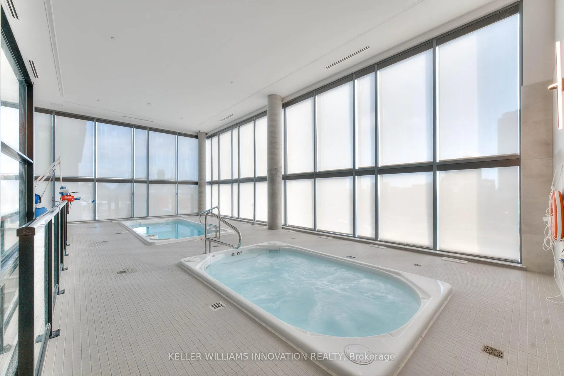 Photo 7 of Unit 404, 25 Wellington Street S, Kitchener — HOMEH