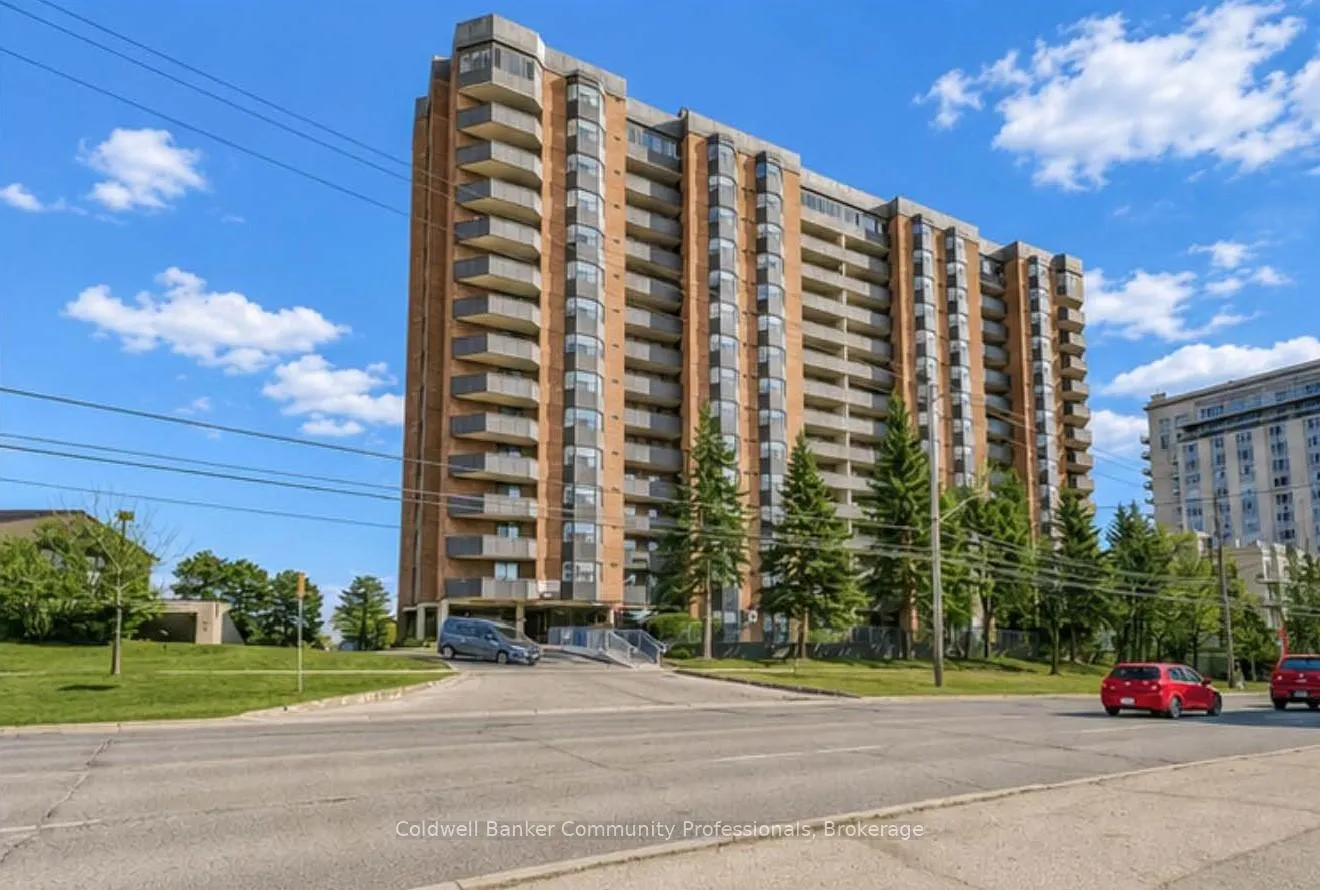 Front of Unit 804, 3845 Lake Shore Boulevard W