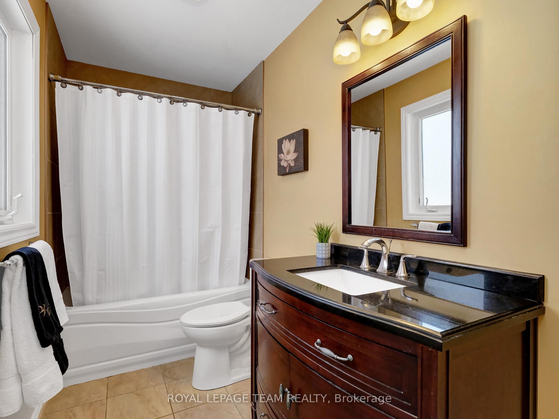 Photo 6 of 424 Hyndman Road, Edwardsburgh/Cardinal, Edwardsburgh/Cardinal Twp — HOMEH