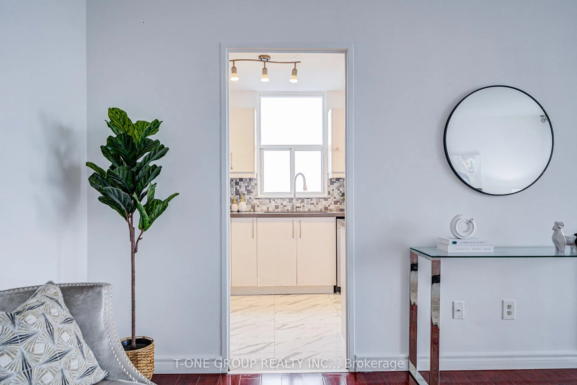 Photo 14 of Unit 1203, 60 Pavane Linkway, Toronto, Flemingdon Park — HOMEH