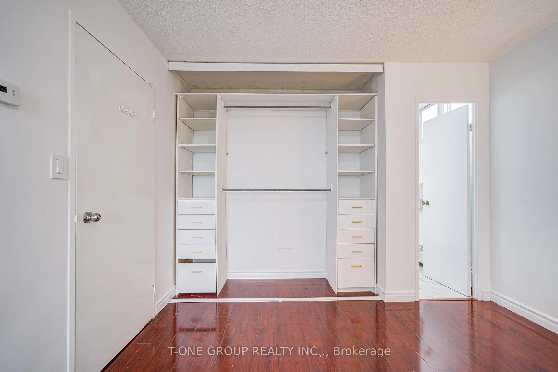 Photo 23 of Unit 1203, 60 Pavane Linkway, Toronto, Flemingdon Park — HOMEH