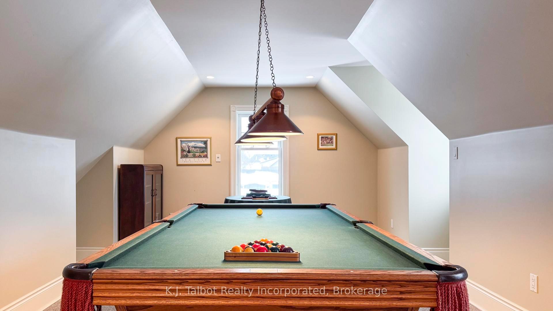 Photo 21 of 118 Anglesea Street, Goderich, Goderich (Town) — HOMEH