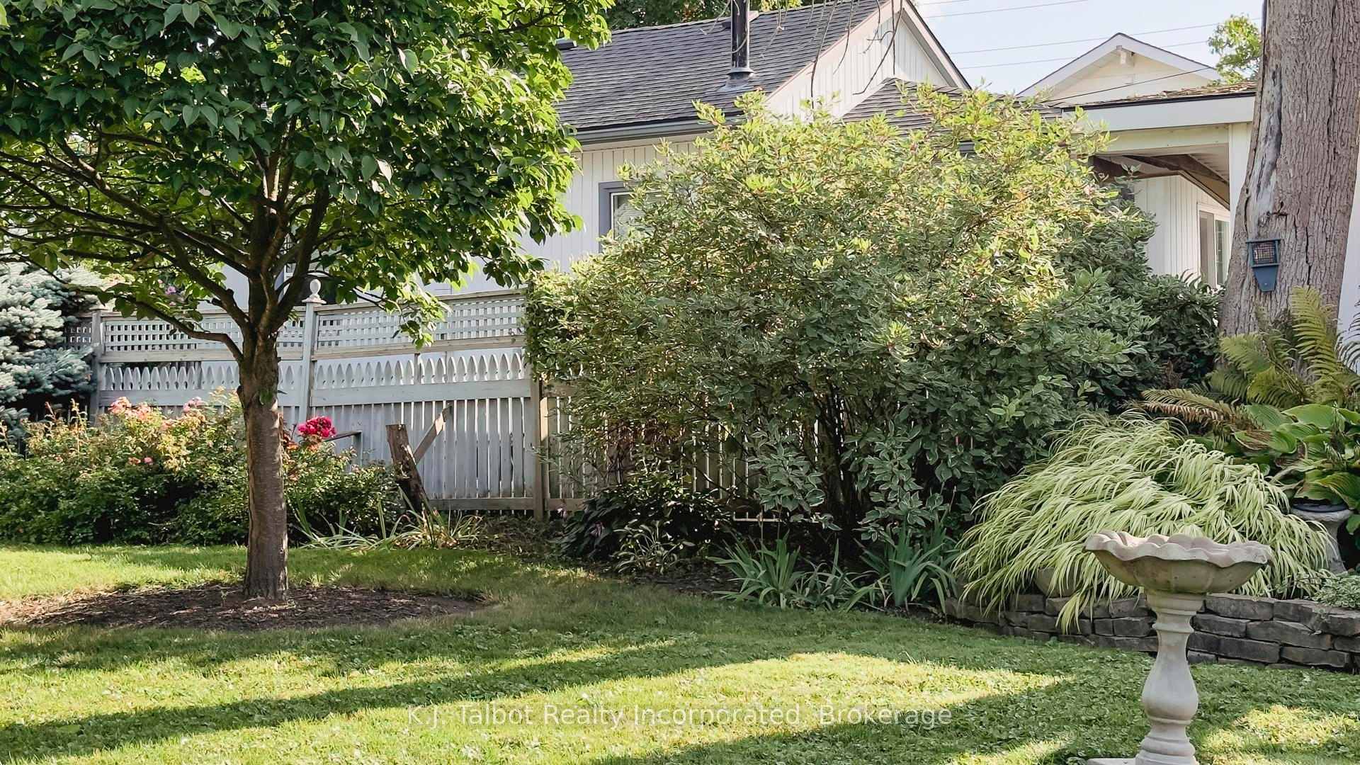 Photo 39 of 118 Anglesea Street, Goderich, Goderich (Town) — HOMEH