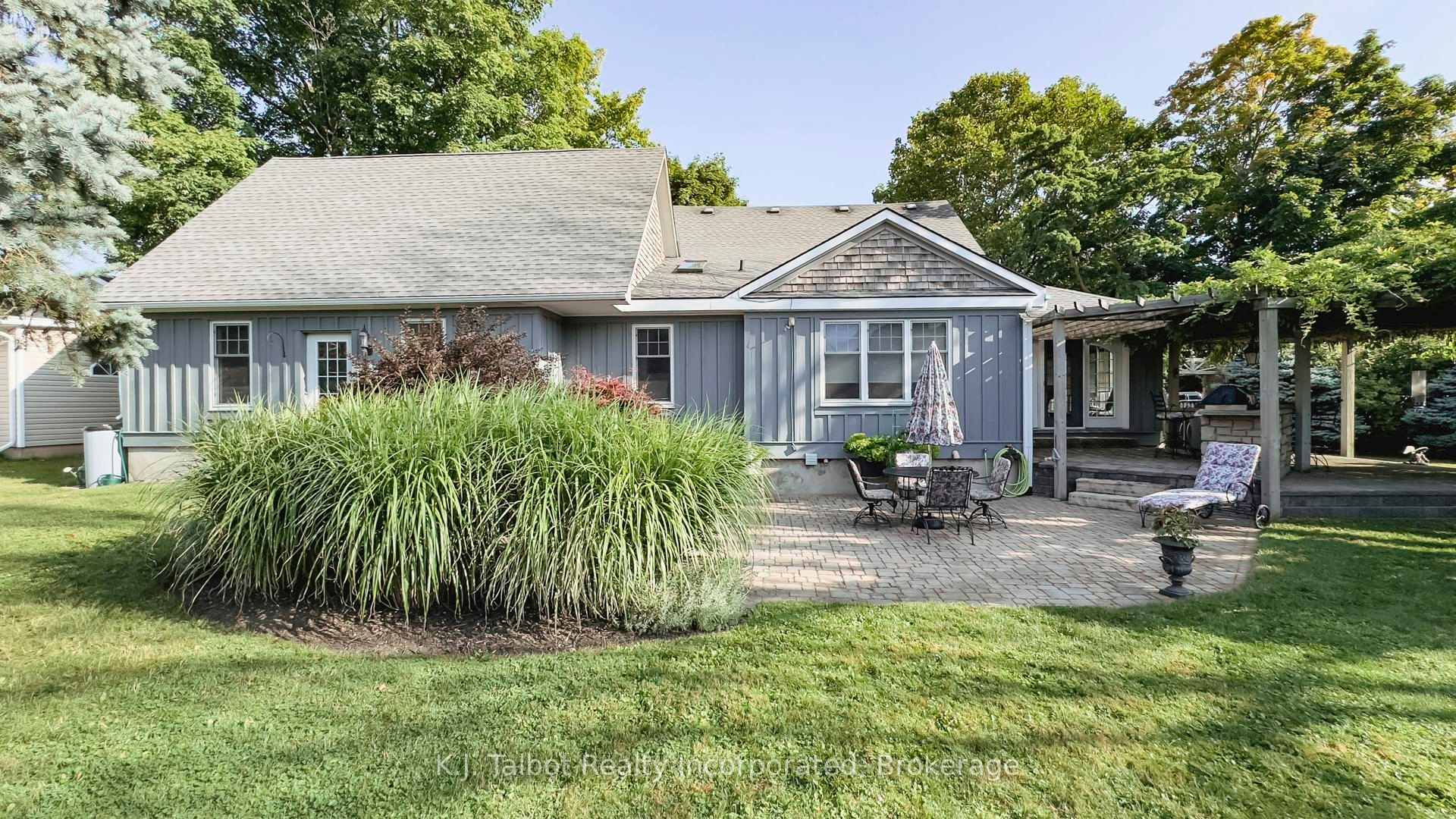 Photo 40 of 118 Anglesea Street, Goderich, Goderich (Town) — HOMEH