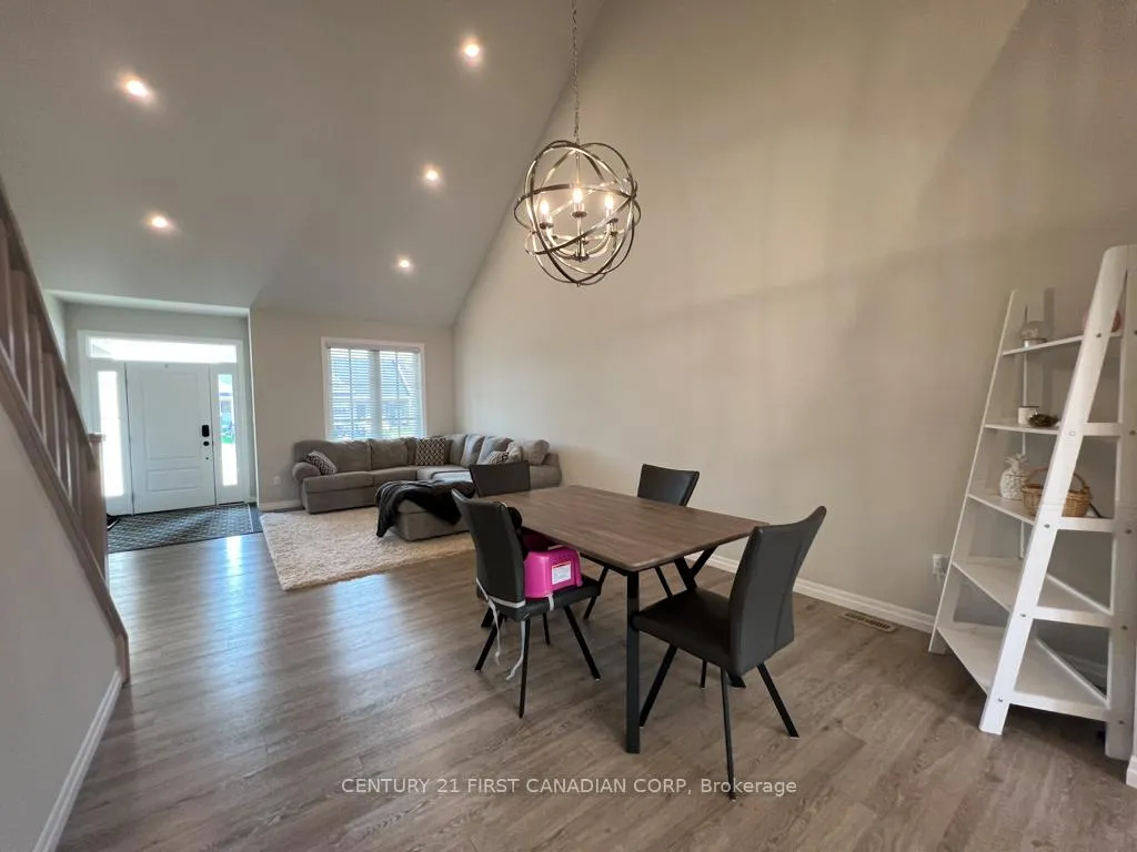 Photo 8 of 4 Sierra Street, Tillsonburg — HOMEH