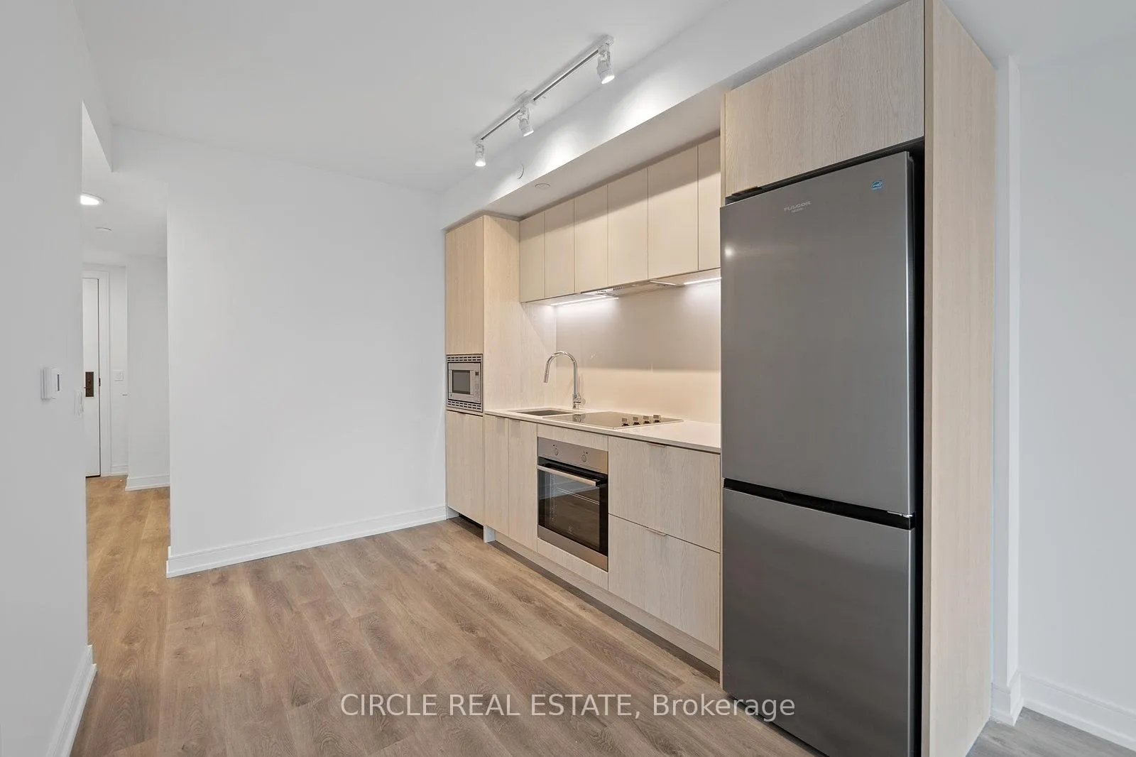 Photo 12 of Unit 1007, 1 Jarvis Street, Hamilton, Beasley — HOMEH