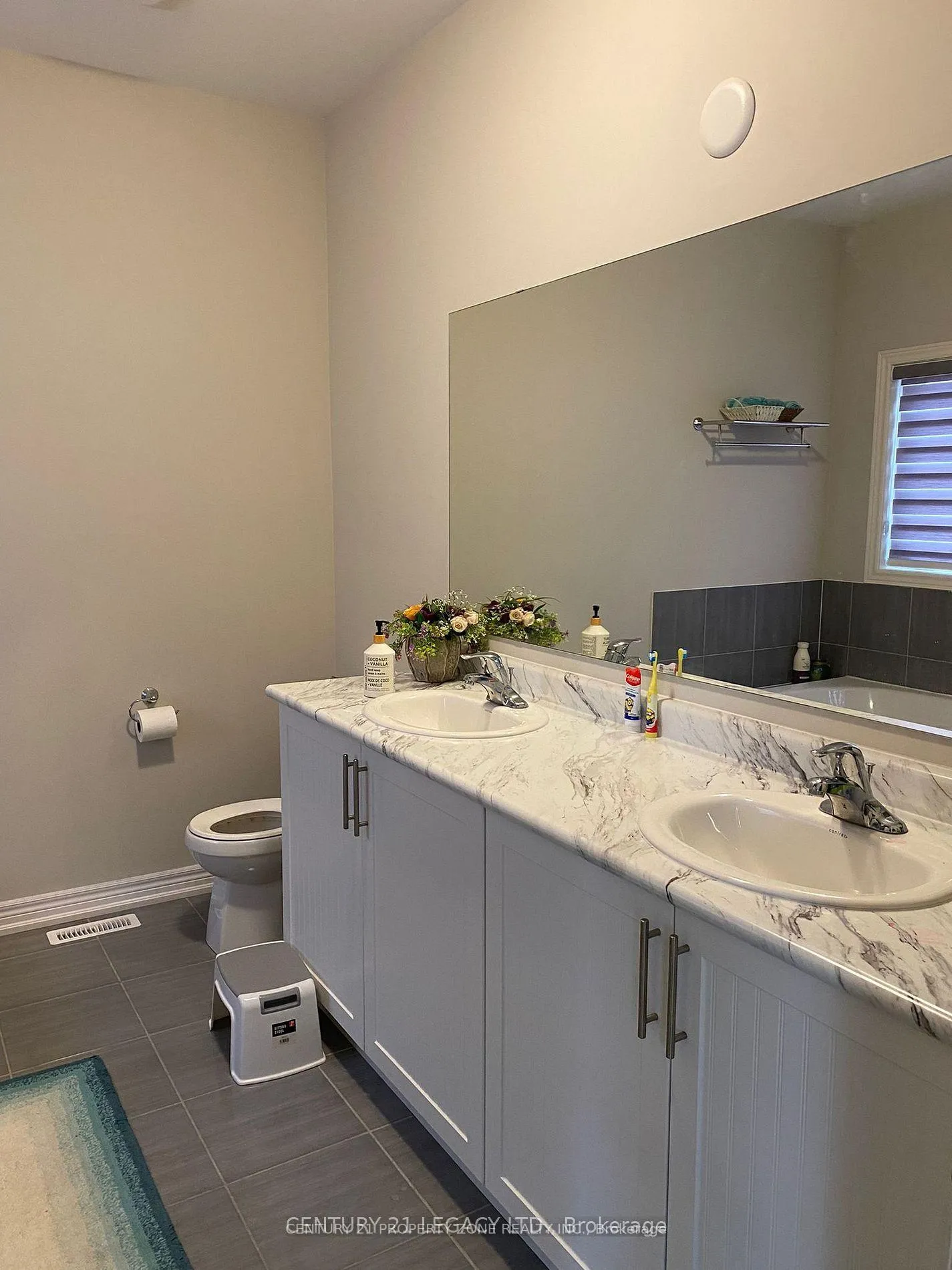 Photo 16 of 23 Taurus Road, Brampton, Northwest Brampton — HOMEH