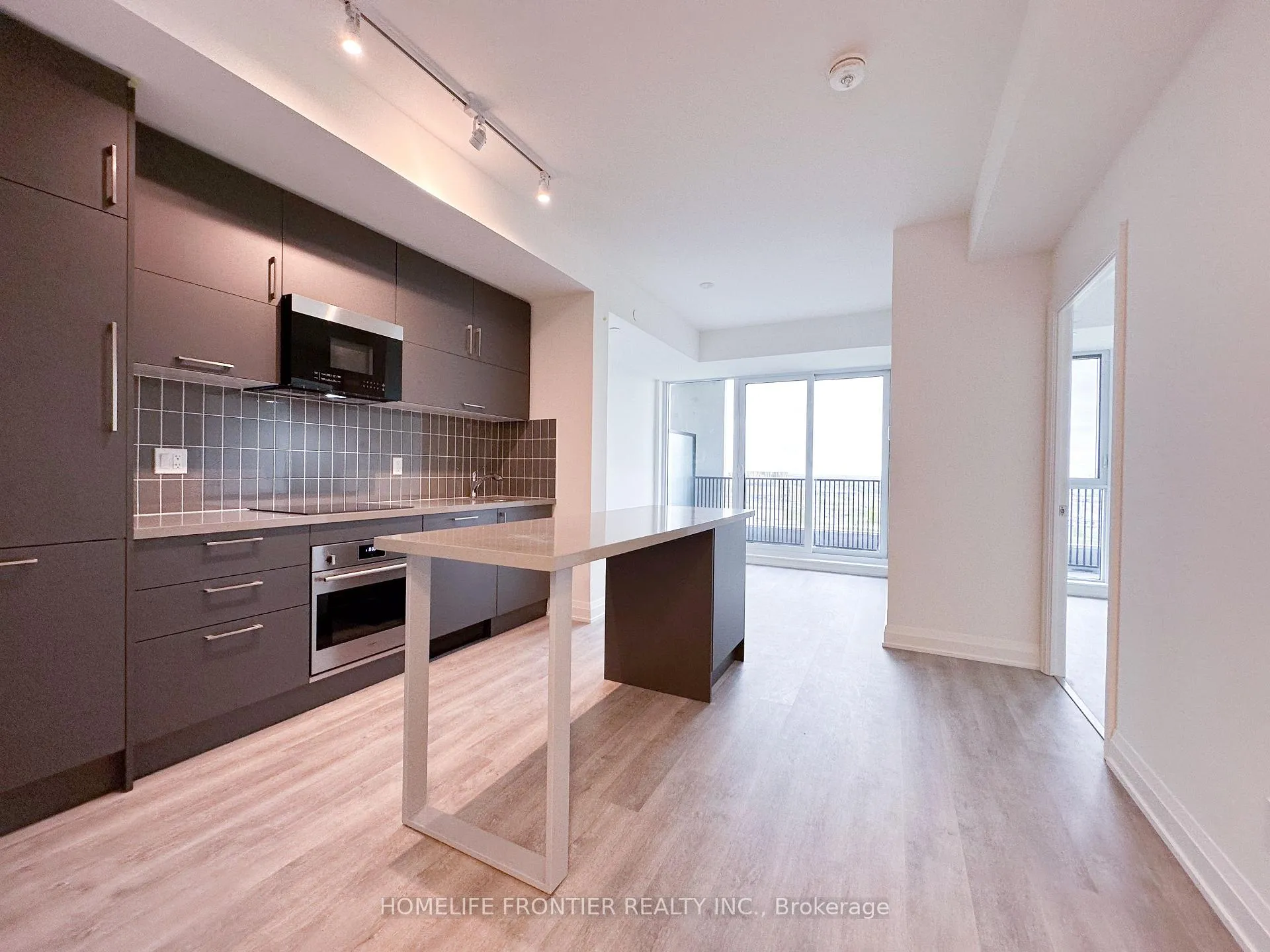 Photo 5 of Unit 1519, 56 Andre De Grasse Street, Markham, Unionville — HOMEH
