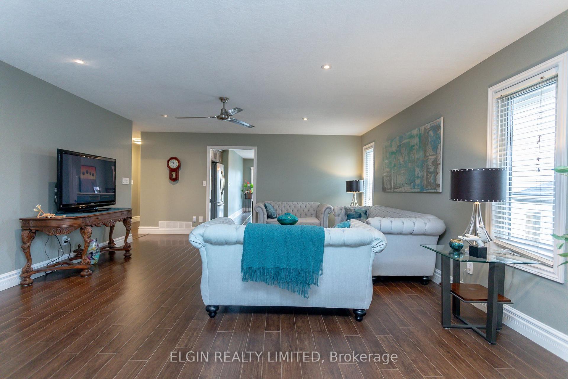 Photo 5 of 67 Shaw Boulevard, Central Elgin, Rural Central Elgin — HOMEH