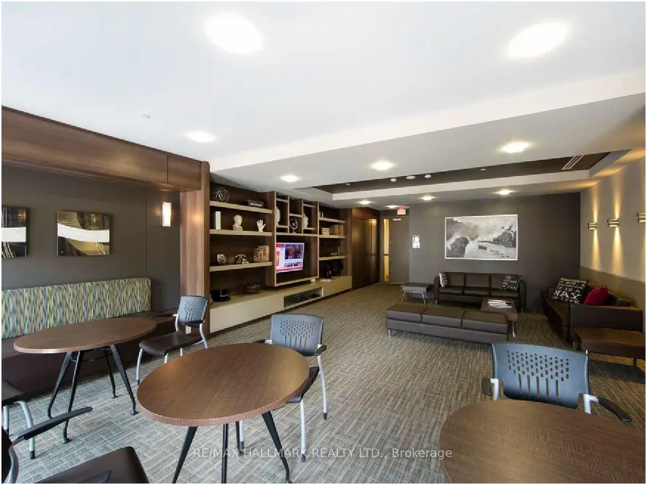 Photo 9 of Unit 1821, 570 Bay Street, Toronto, Bay Street Corridor — HOMEH