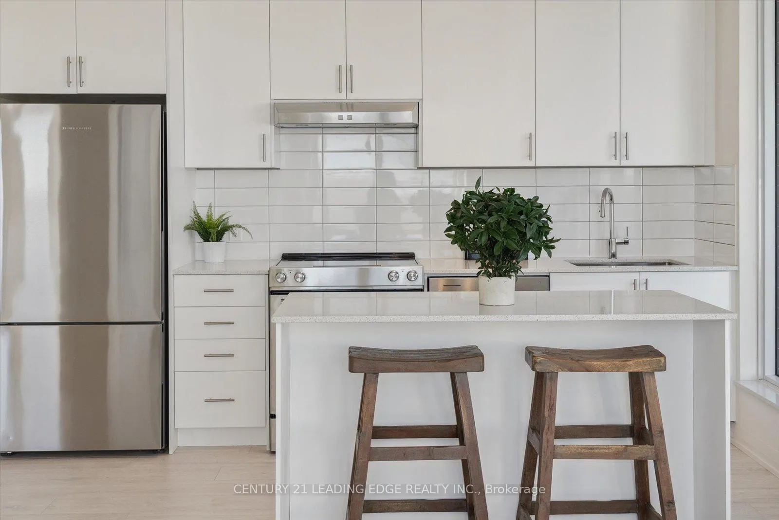 Photo 8 of Unit 216, 9000 Jane Street, Vaughan, Concord — HOMEH